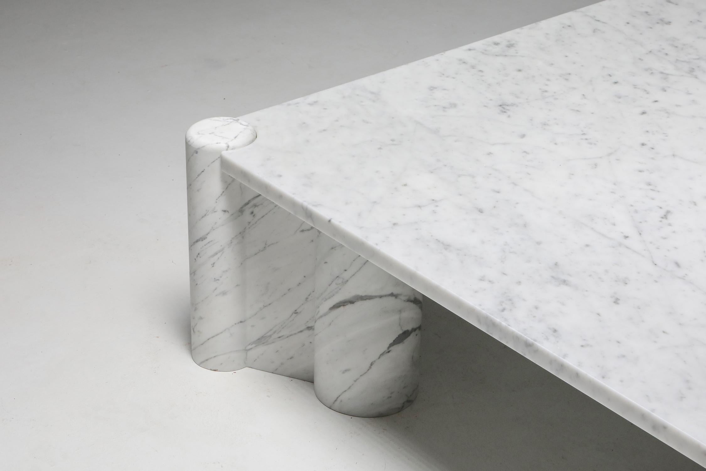 Gae Aulenti 'Jumbo' Coffee Table in Carrara White Marble 1