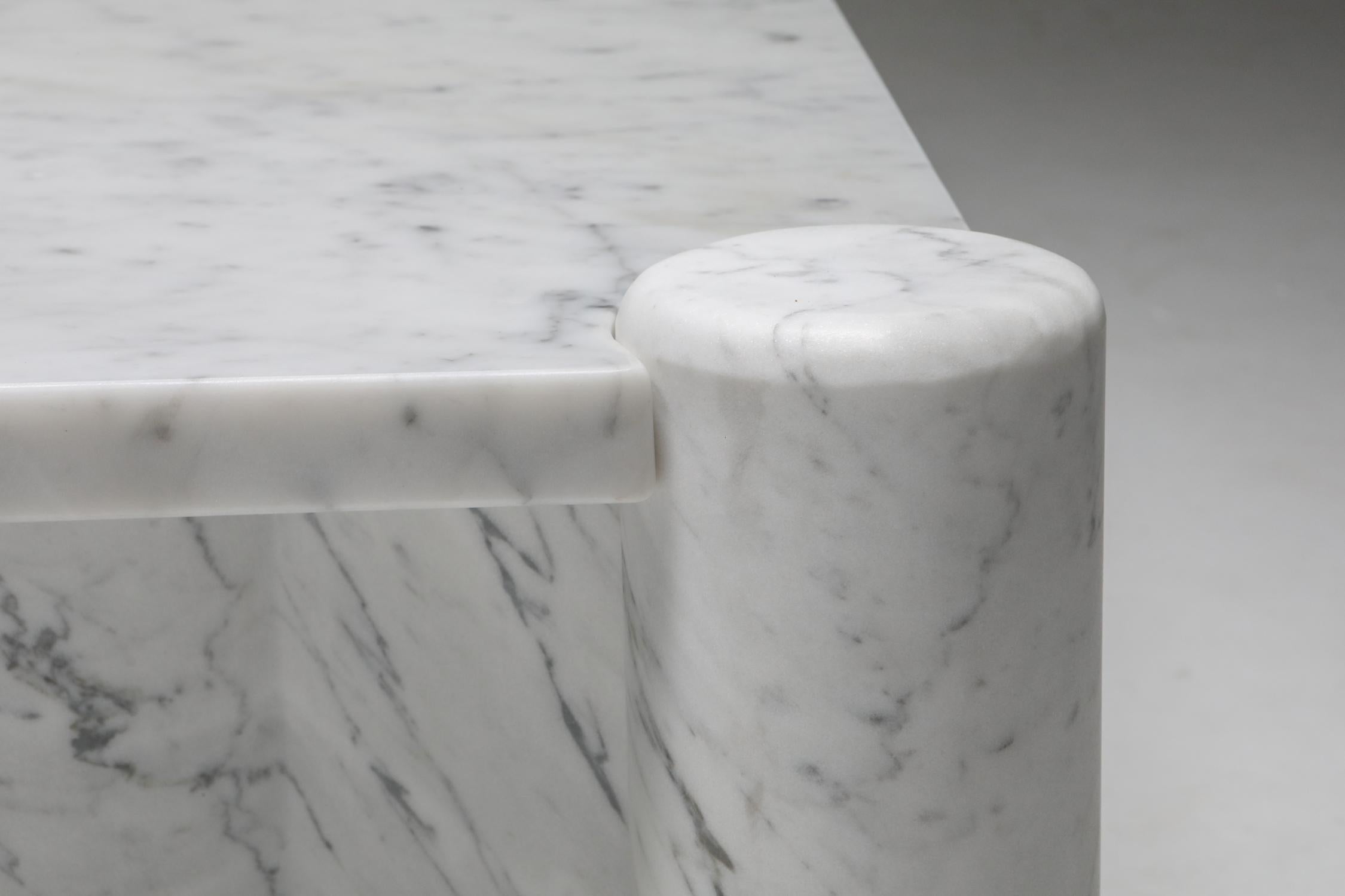 Gae Aulenti 'Jumbo' Coffee Table in Carrara White Marble 3