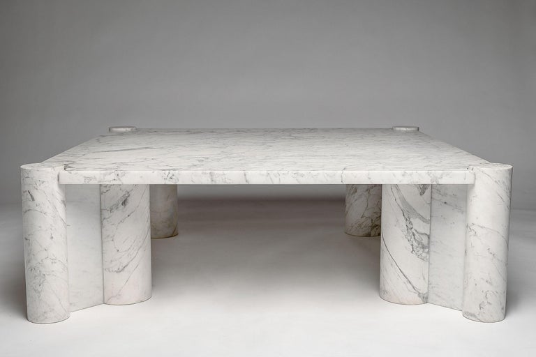 Early Original Jumbo Coffee table in honed carrara marble fabricated in Italy for Knoll International and designed by Gae Aulenti.