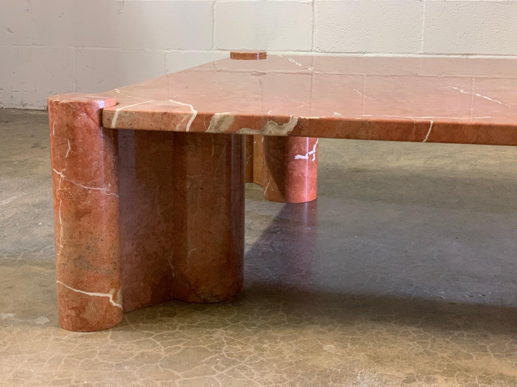 Gae Aulenti 'Jumbo' Marble Coffee Table for Knoll International In Good Condition In Dallas, TX