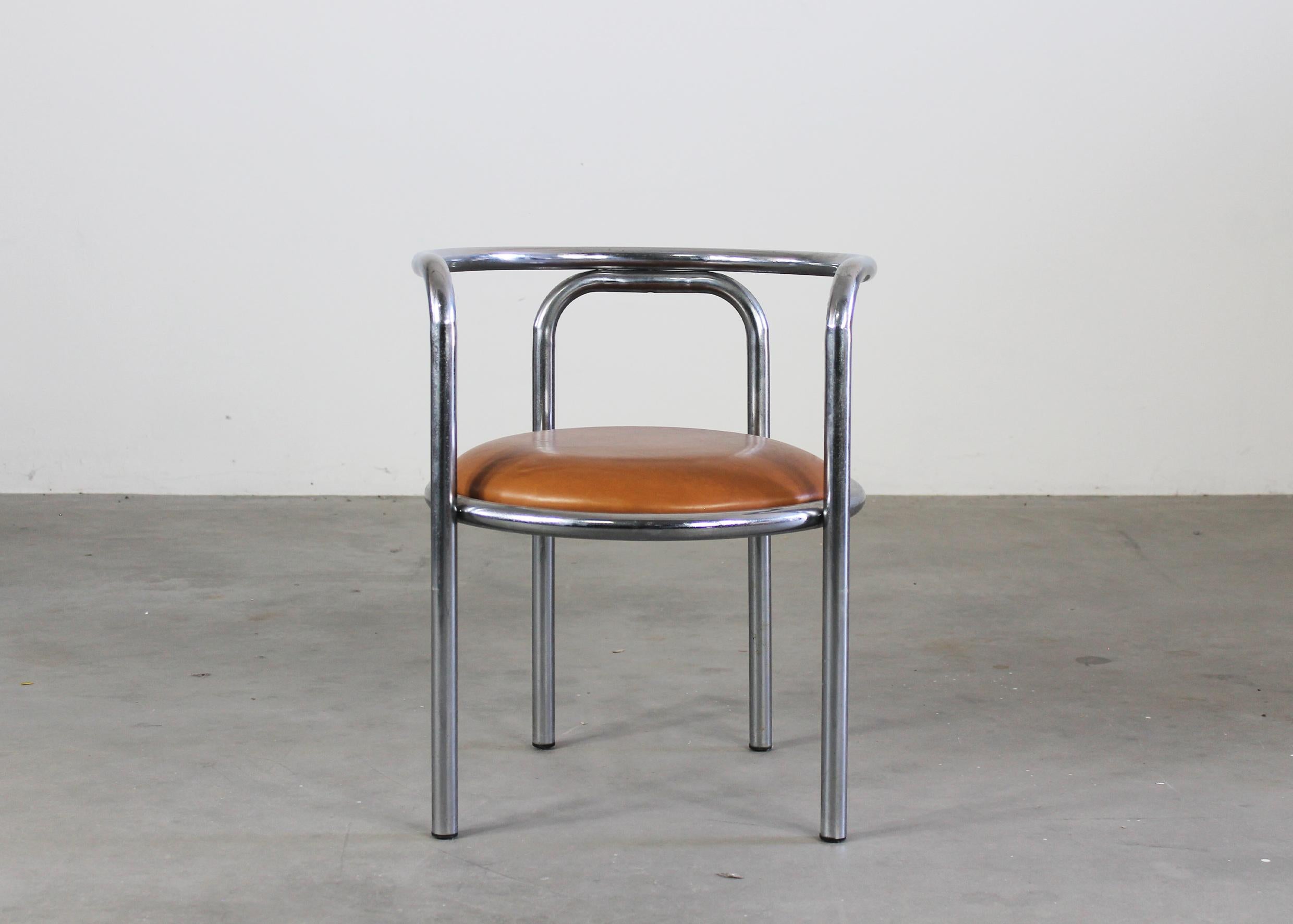 Gae Aulenti Locus Solus - Set da pranzo in acciaio e pelle di Poltronova anni '70 in vendita 2