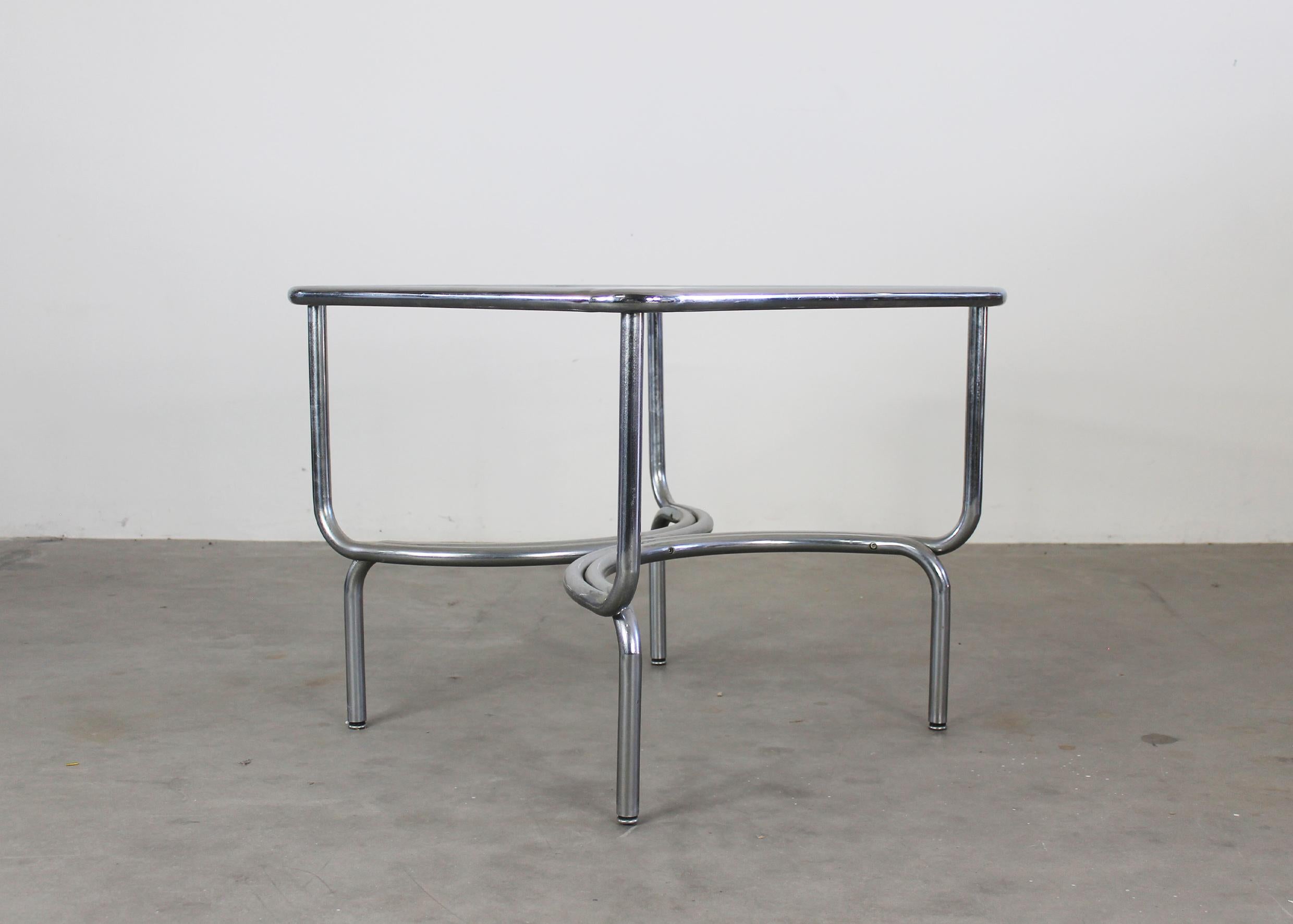 Gae Aulenti Locus Solus Dining Room Set in Steel and Leather by Poltronova 1970s For Sale 5