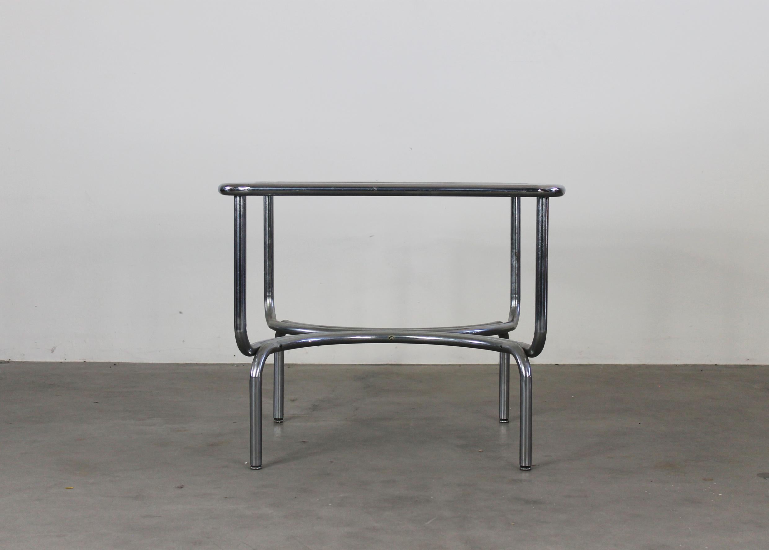Gae Aulenti Locus Solus Dining Room Set in Steel and Leather by Poltronova 1970s For Sale 6