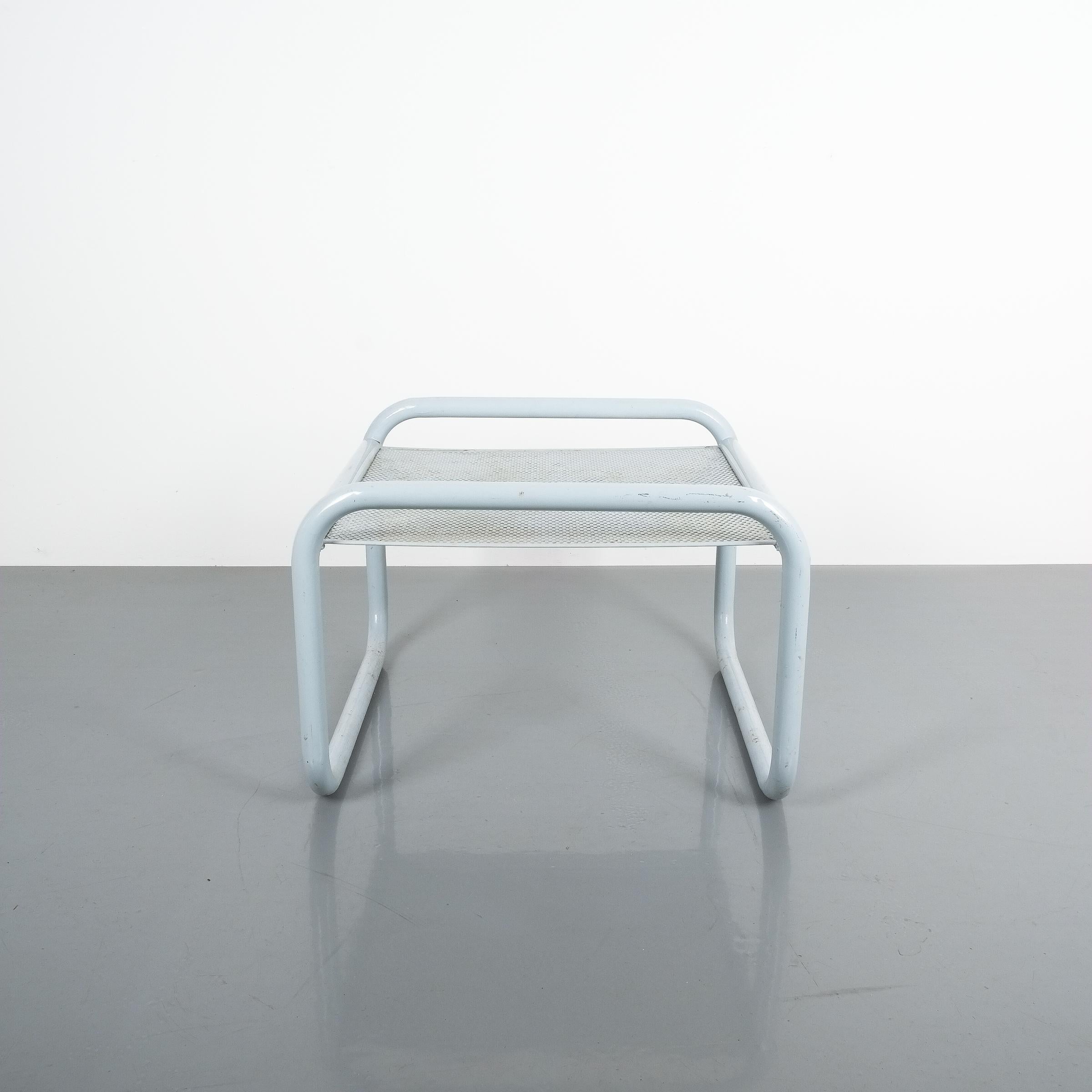 Mid-Century Modern Table Locus Solos Gae Aulenti grise métallique, milieu du siècle dernier en vente