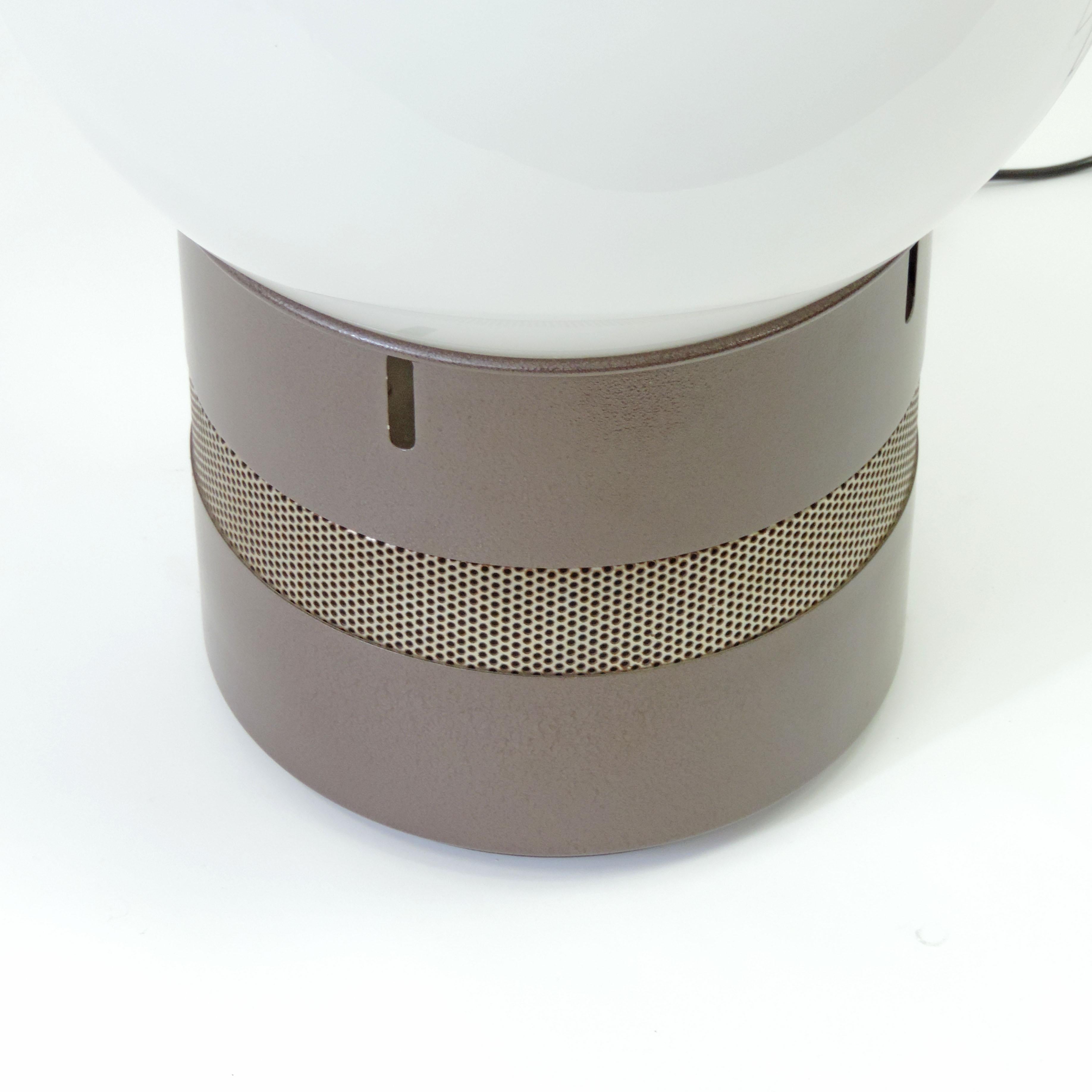 Gae Aulenti 'Mezzo Oracolo' table lamp for Artemide, Italy, 1969.