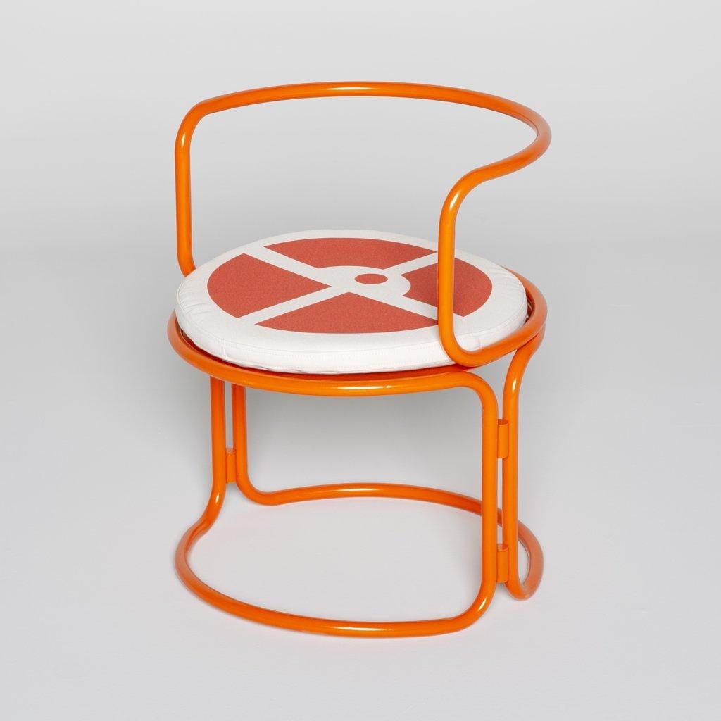 Gae Aulenti, orange lacquered steel armchairs For Sale 5