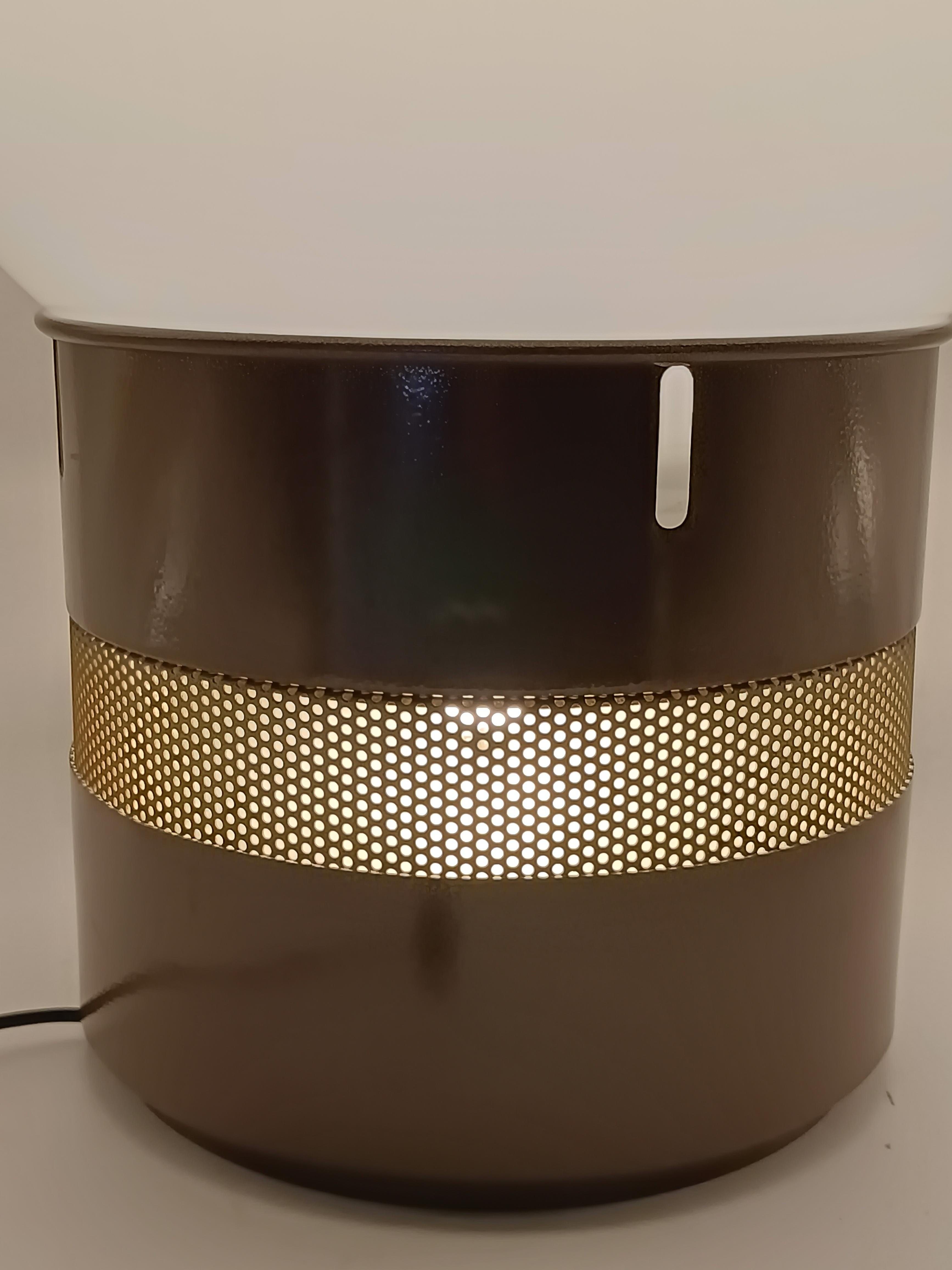Gae Aulenti per Artemide Lampada da Tavolo 