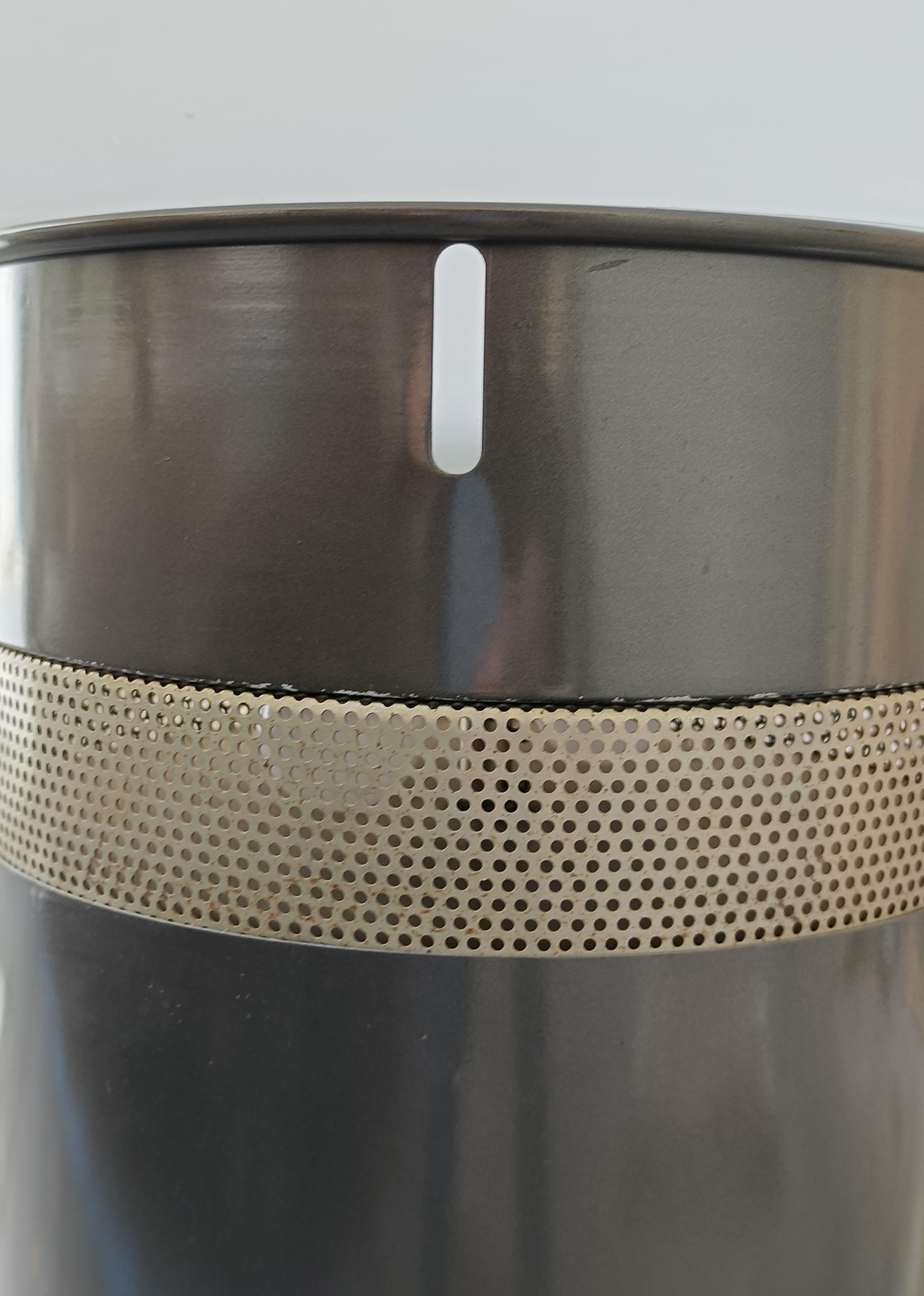 Gae Aulenti para Artemide Lámpara de pie 'Oracolo' Gris, Italia 1970s Moderno de mediados de siglo en venta