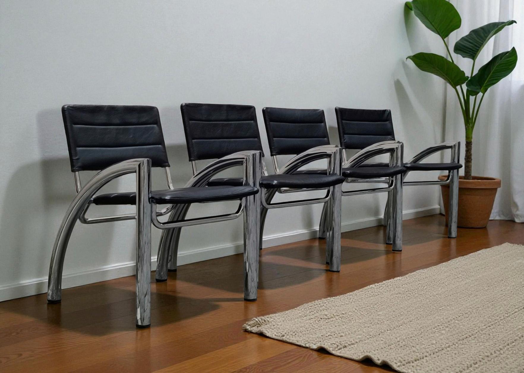 Gae Aulenti per Elam Gruppo di 4 Sedie 