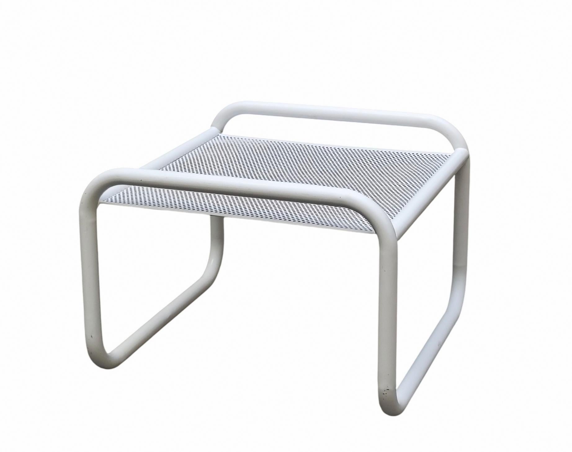 Mid-Century Modern Gae Aulenti pour Poltronova Table basse blanche 