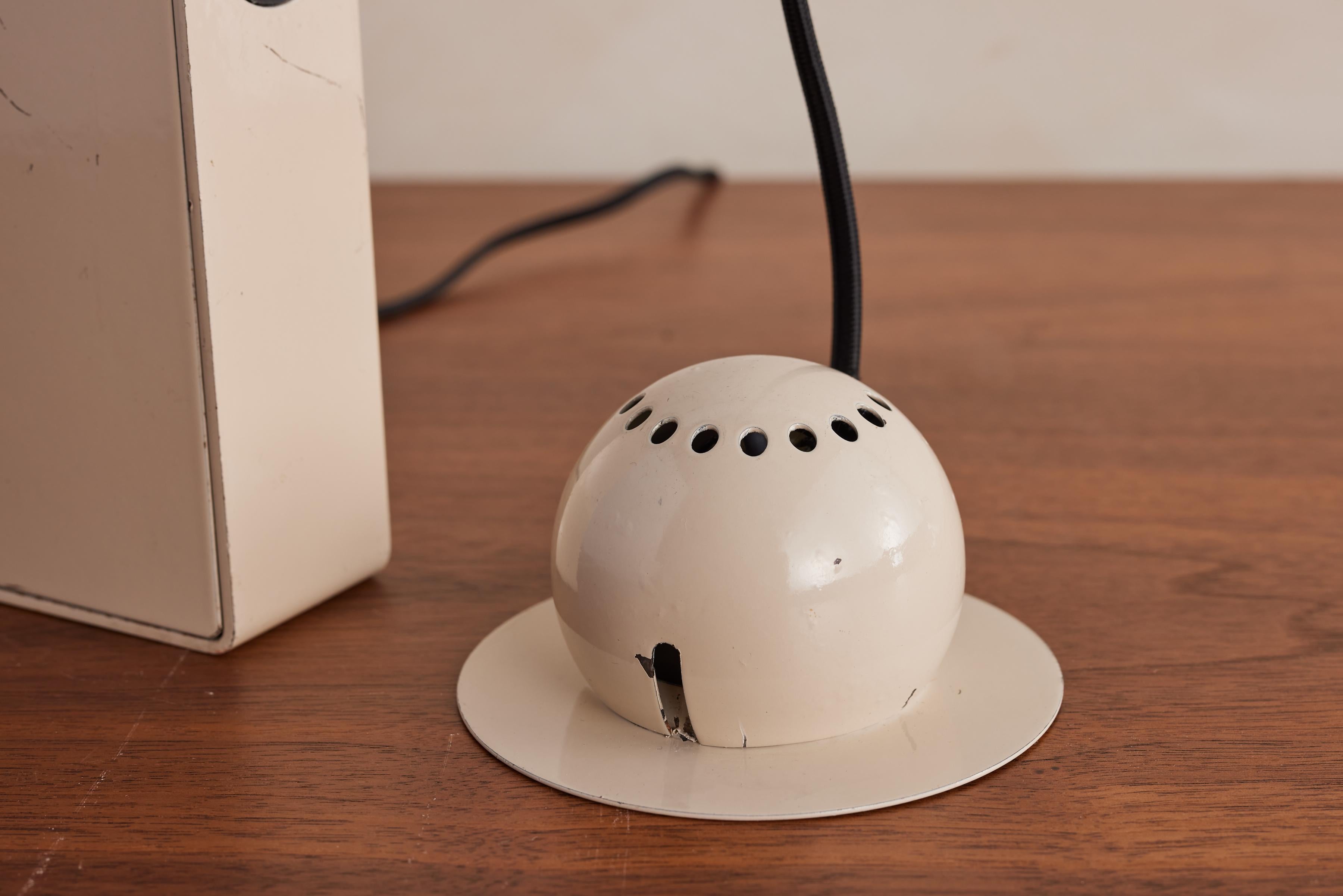 Gae Aulenti & Piero Castiglioni Lámpara de mesa Minibox en venta 2