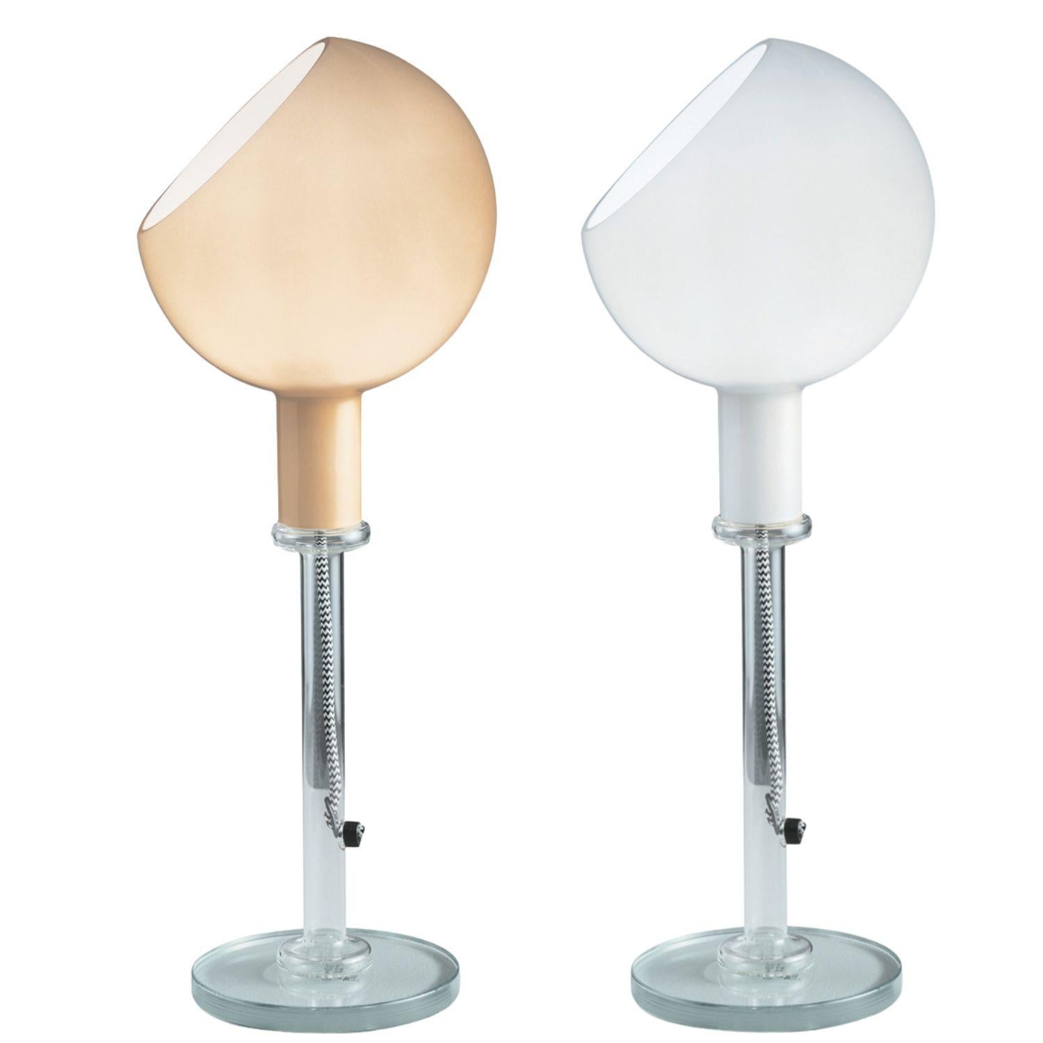 Gae Aulenti & Piero Castiglioni 'Parola' Tischlampe in Weiß für Fontana Arte im Angebot 1