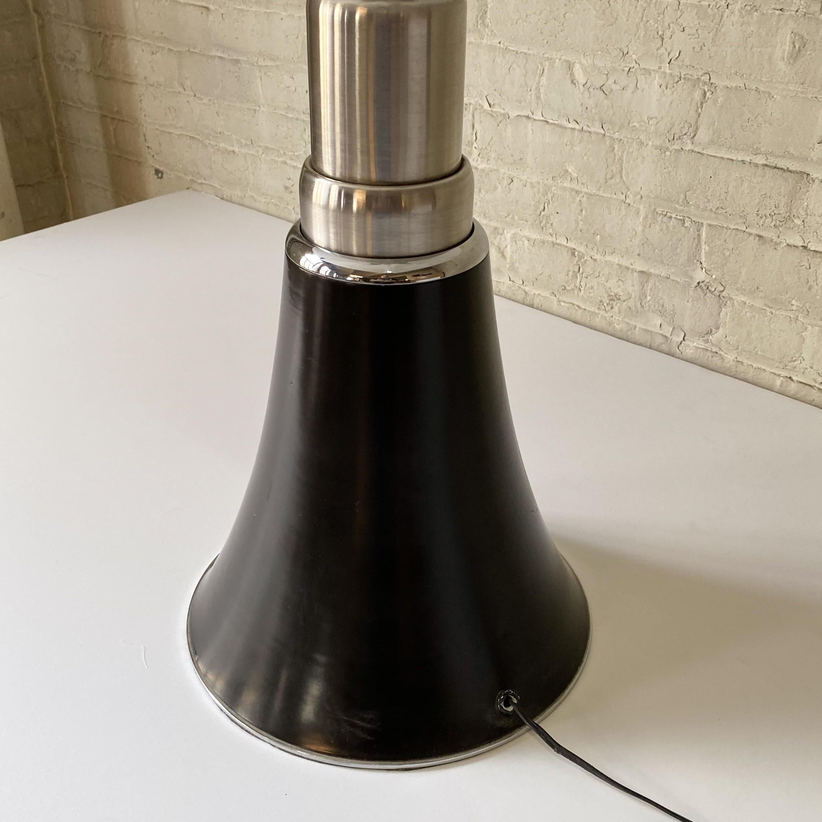 Gae Aulenti Pipistrello Lamp for Martinelli Luce (Largest Size) For Sale 3