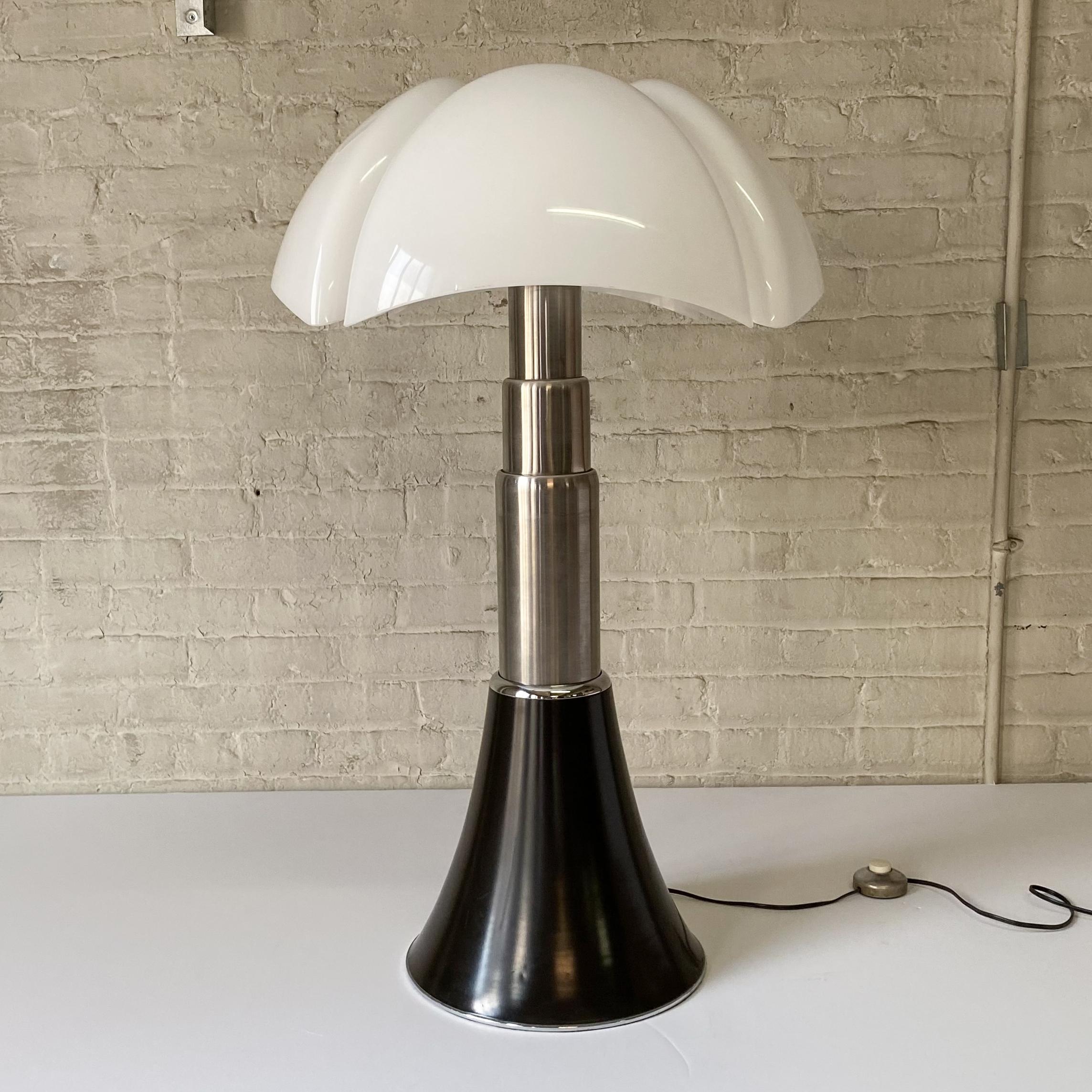 Italian Gae Aulenti Pipistrello Lamp for Martinelli Luce (Largest Size) For Sale