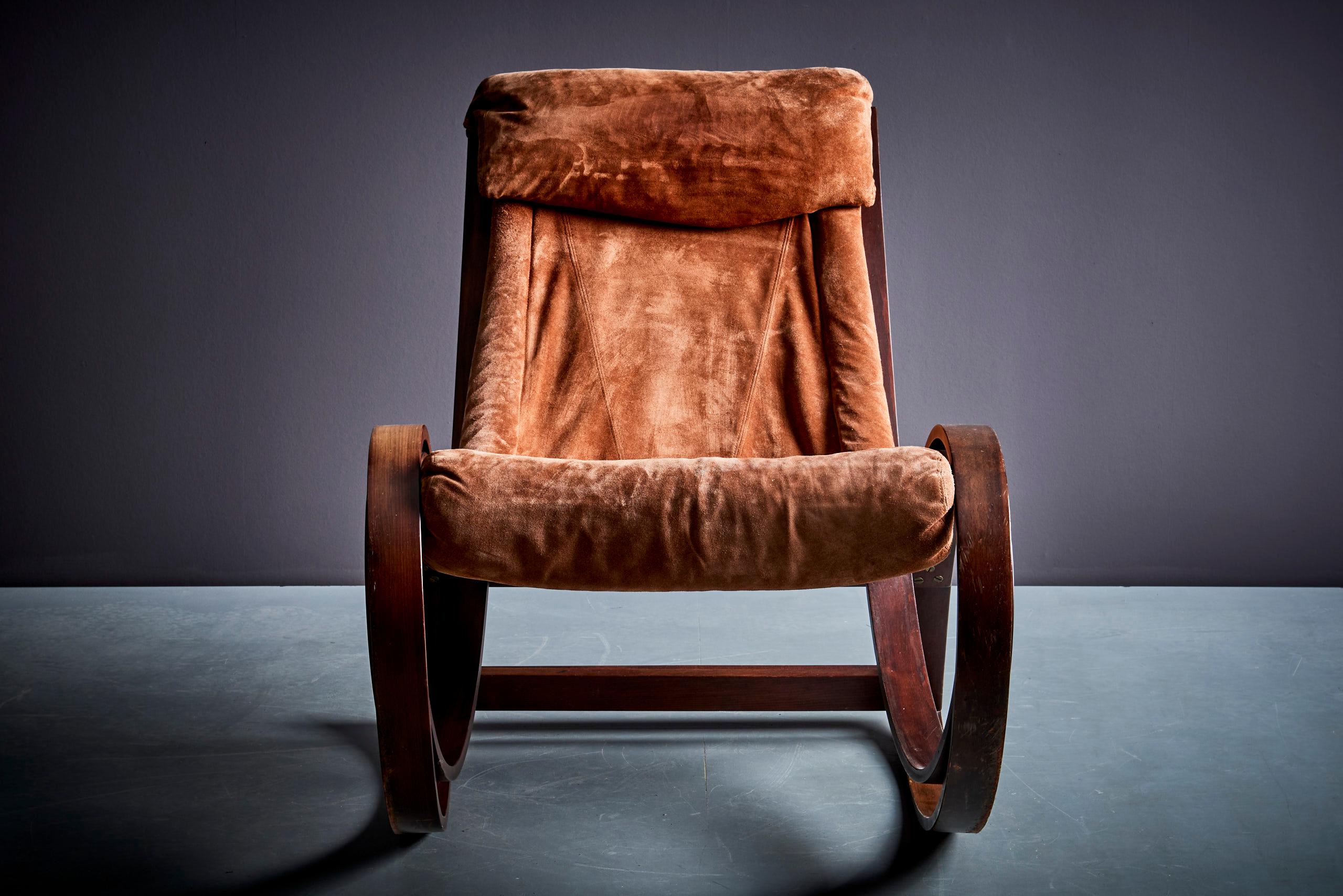 Suede Gae Aulenti Sgarsul Rocking Chair by Poltronova 1962 in suede leather
