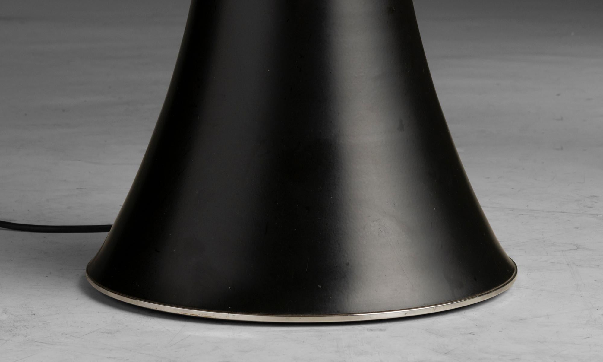 Italian Gae Aulenti Table Lamp, Italy, 1960