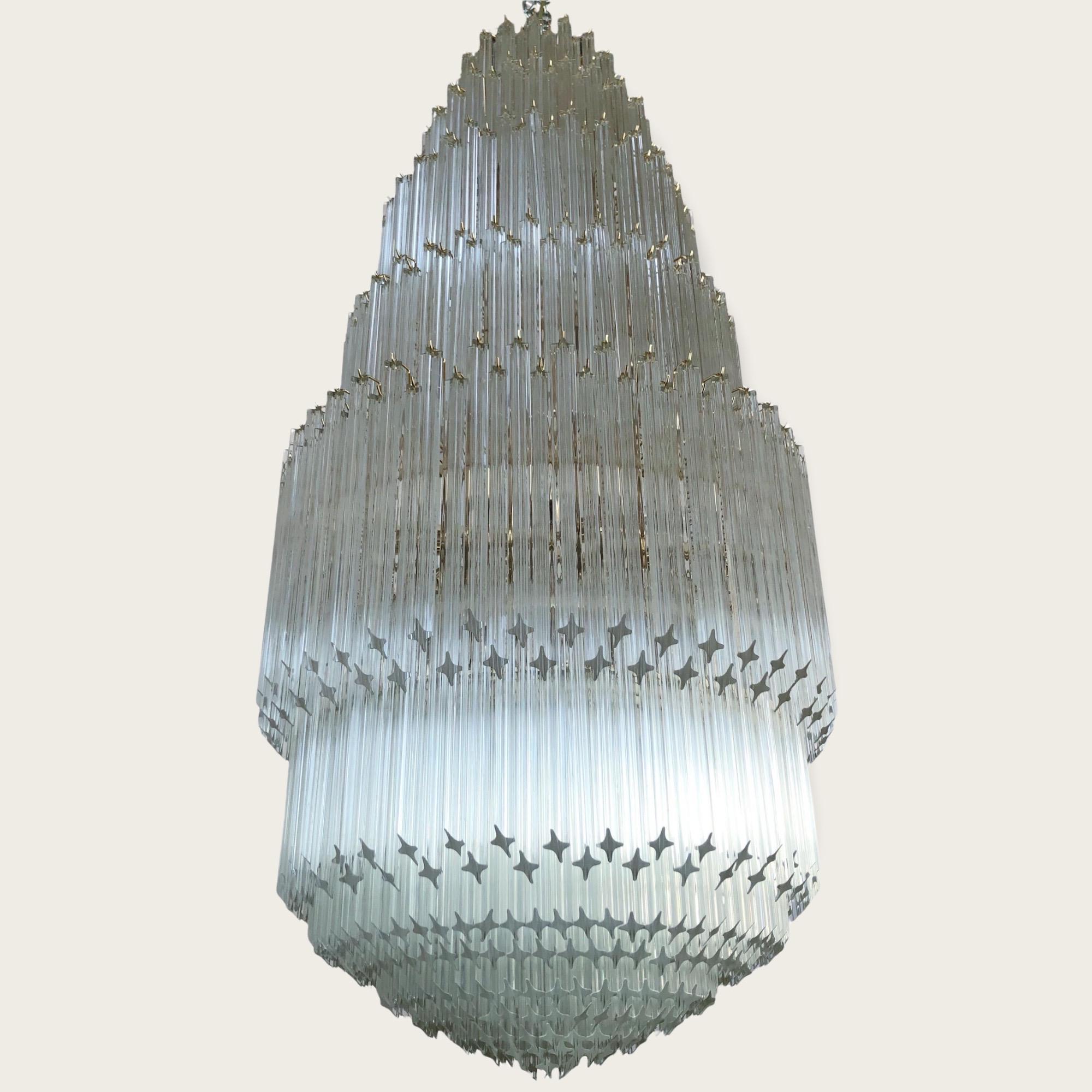 Lampadario Gaelle di Fabio Ltd in vendita 3