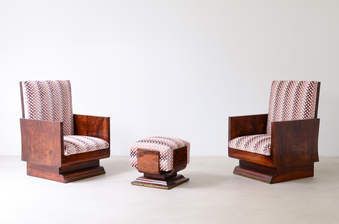 Gaetano Borsani  Pair of tub chairs in wood root and small seat For Sale 1