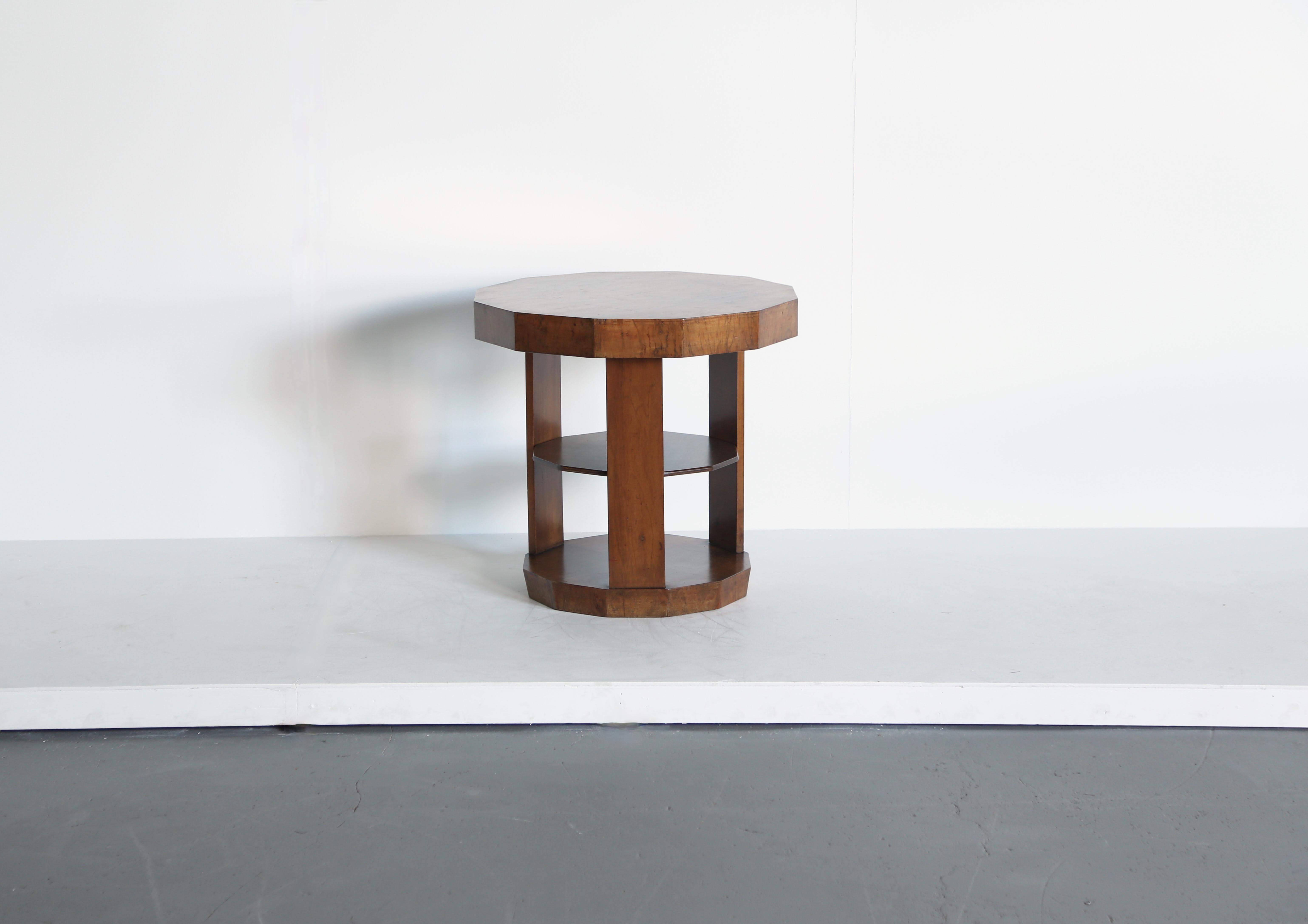 italien Table d'appoint Gaetano Borsani, Italie, années 1930 en vente