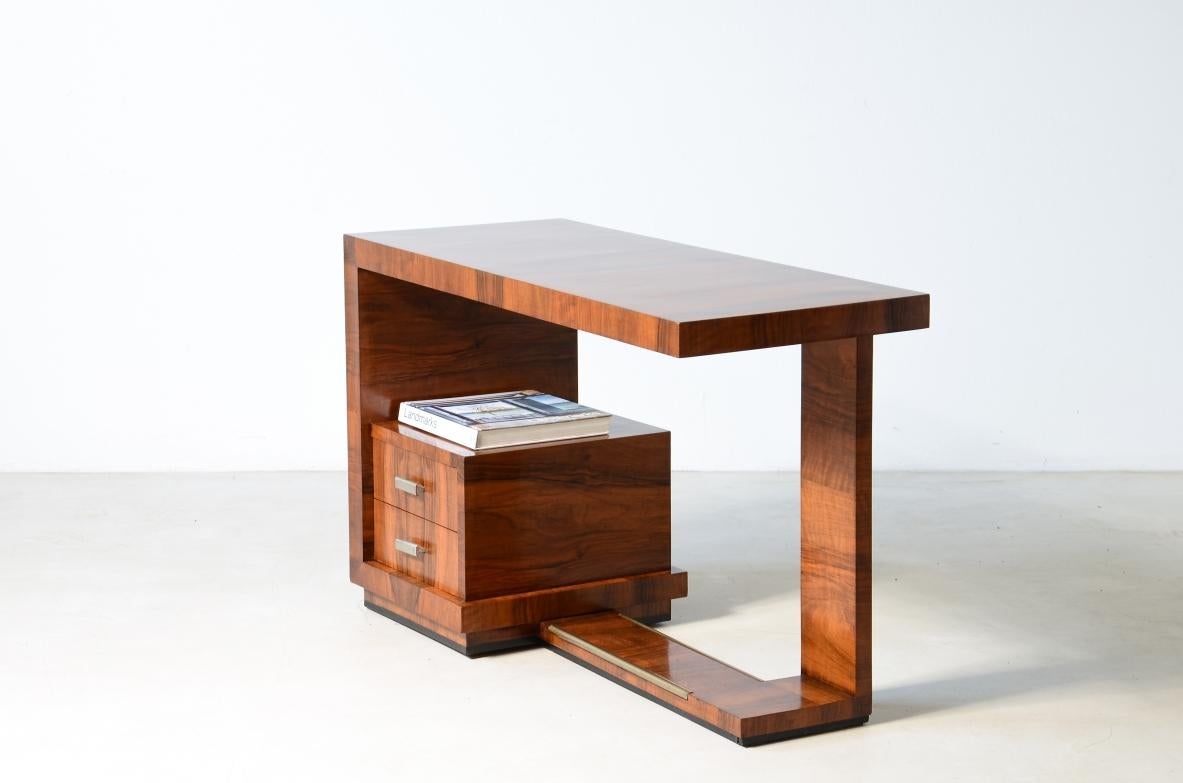 Gaetano Borsani Varedo  Elegant writing desk in Italian Rationalist Style In Excellent Condition In Milano, IT