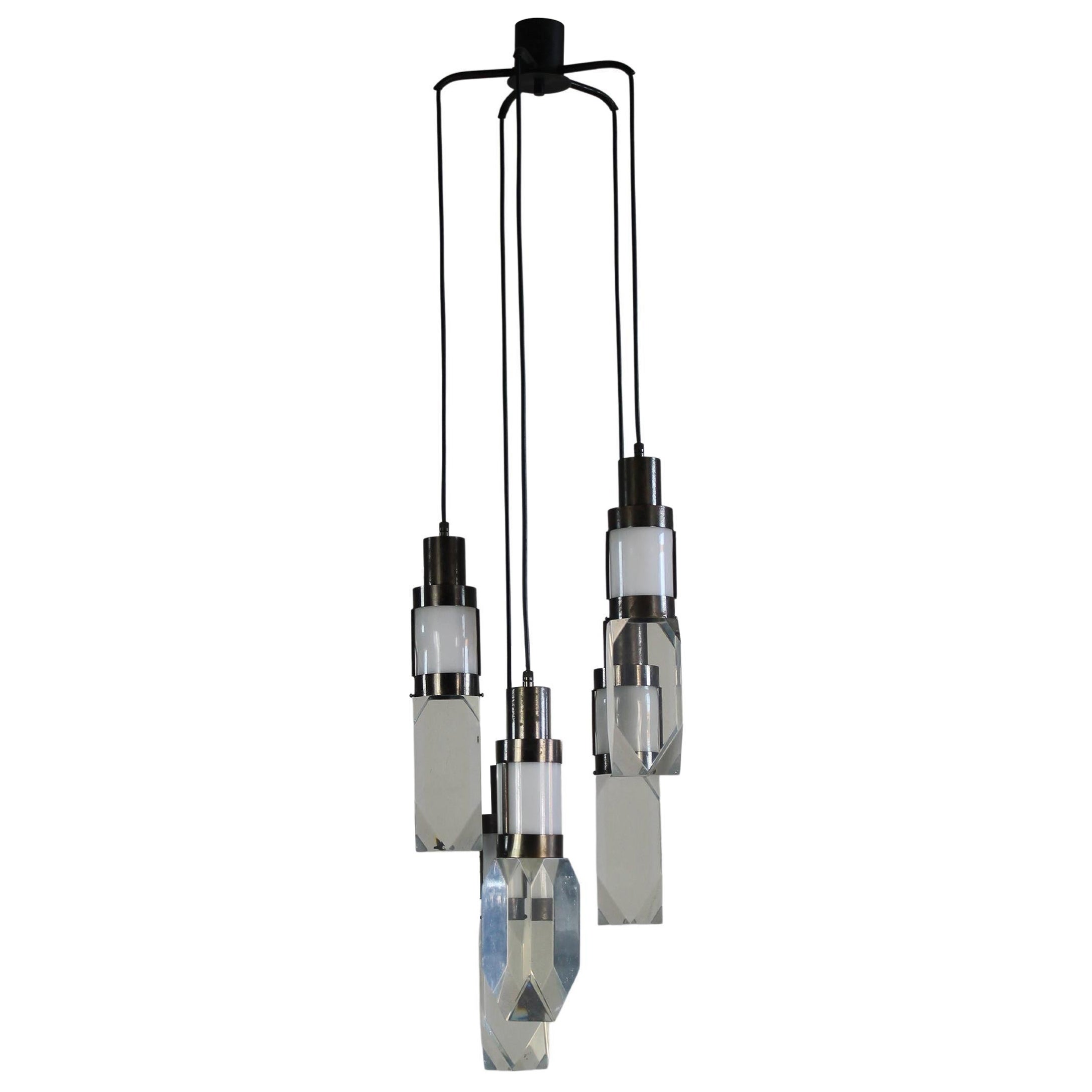 Gaetano Missaglia Lámpara de techo con pantallas de plexiglás Lucite Años 70 Italia en venta