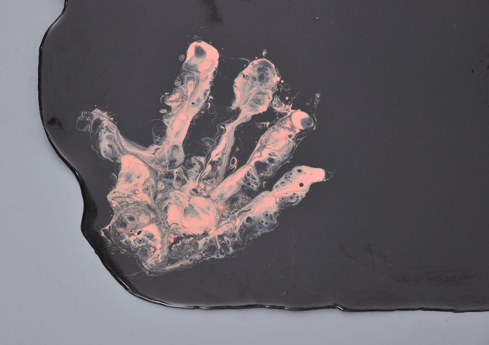 Rara tovaglia / opera d'arte di Gaetano Pesce NOBODY'S, 81 