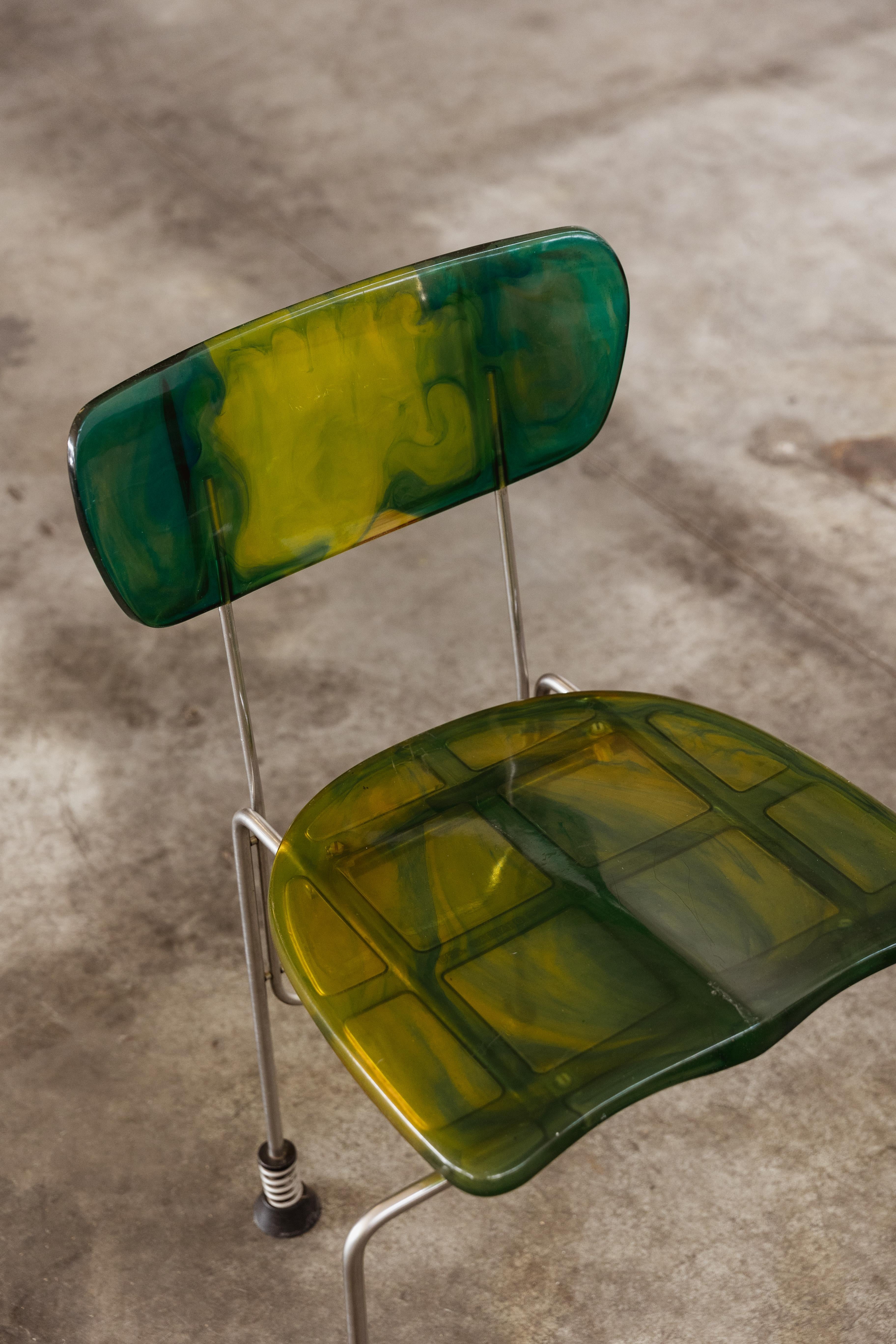 Gaetano Pesce 543 Broadway-Stühle für Bernini, 1993, 2er-Set, Gaetano im Angebot 1