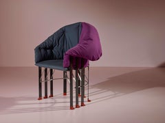 Silla "Pagnotta" de fibra de carbono y tela de Gaetano Pesce, Meritalia, Italia, 2005