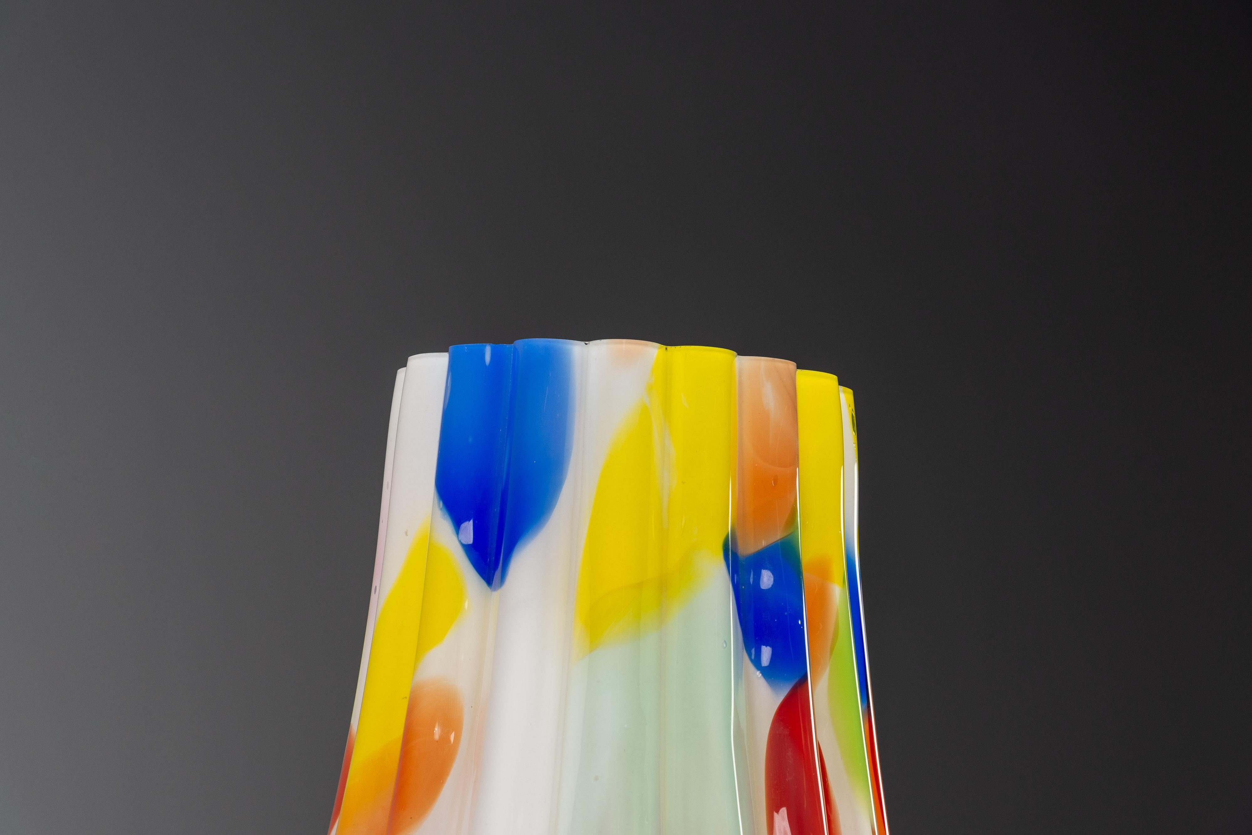 Gaetano Pesce Vase im Fischdesign aus Murano, Italien 1994 im Zustand „Gut“ im Angebot in Roosendaal, Noord Brabant