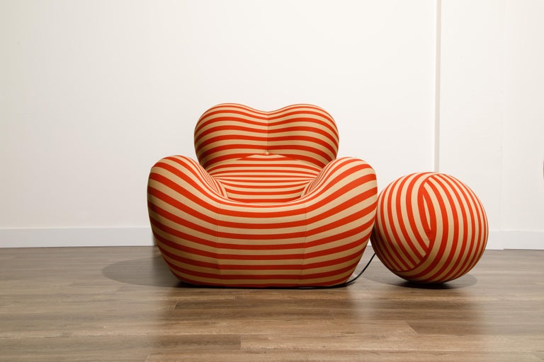 Gaetano Pesce for B&B Italia UP5 and UP6 Lounge Chair and Ottoman, Signed In Excellent Condition In Los Angeles, CA