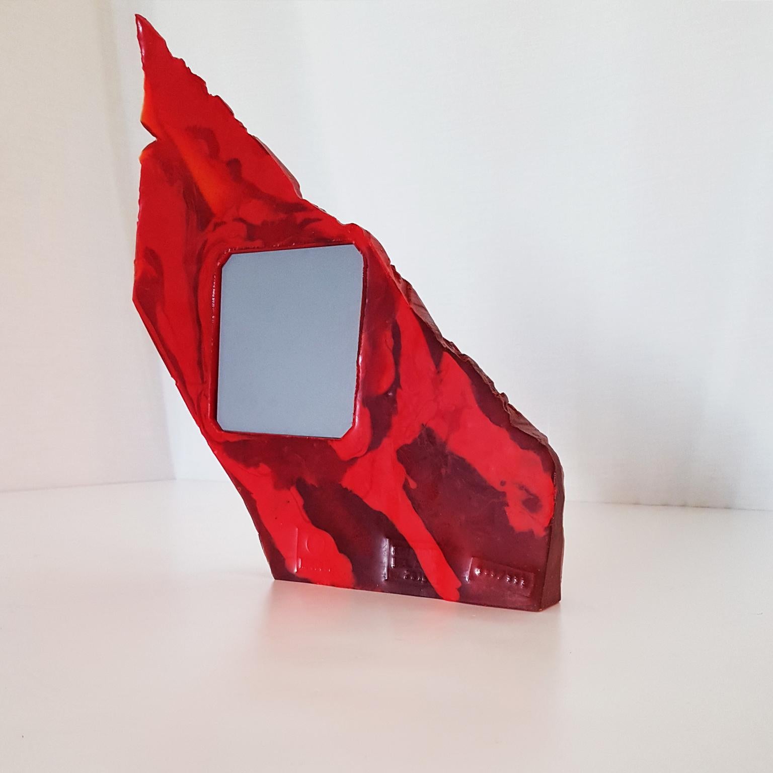Gaetano Pesce Italian Contemporary Picture Frame in Red Resin, Limited Edition For Sale 6