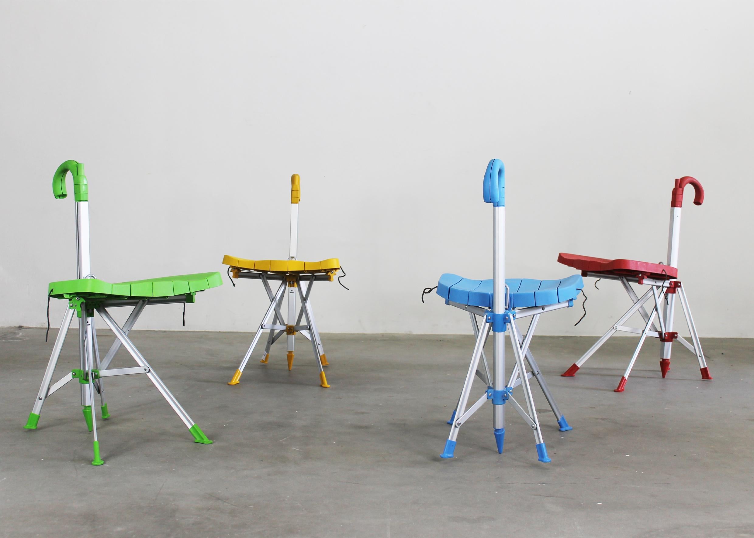 Italiano Gaetano Pesce Set di quattro sedie a ombrello multicolore di Zerodisegno anni '90 in vendita