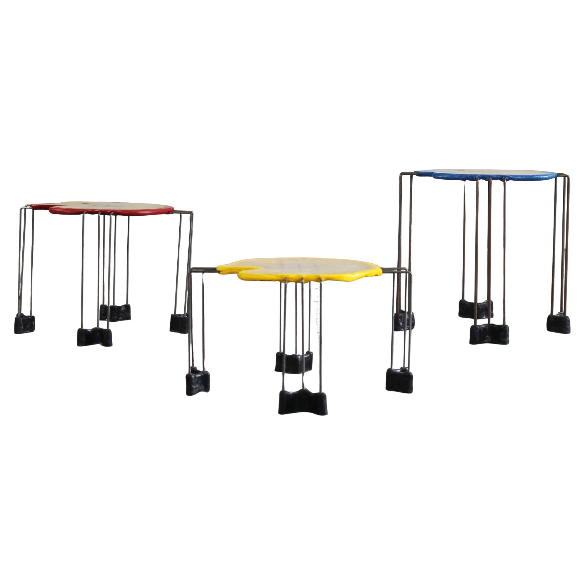 Ensemble de trois tables de jeu gigognes en résine de Gaetano Pesce, Fish Design 1999