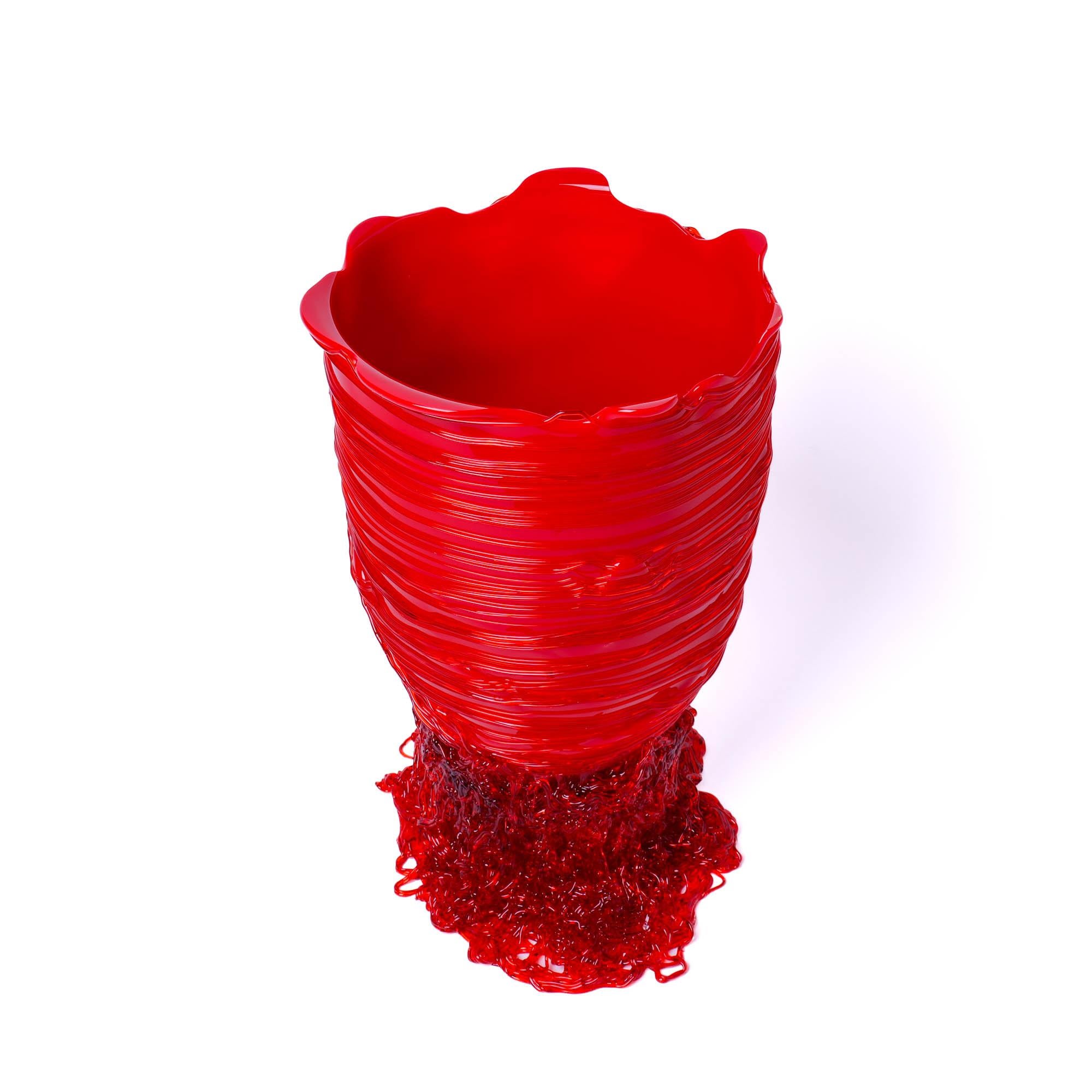 spaghetti vase
