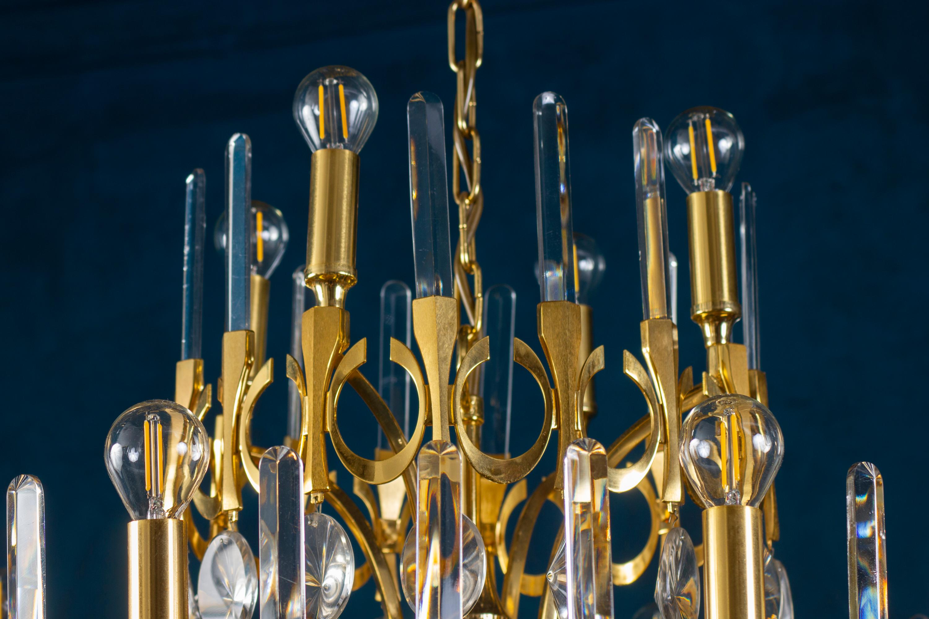Gaetano Sciolari Brass and Glass Chandelier, Italy, 1960s For Sale 3
