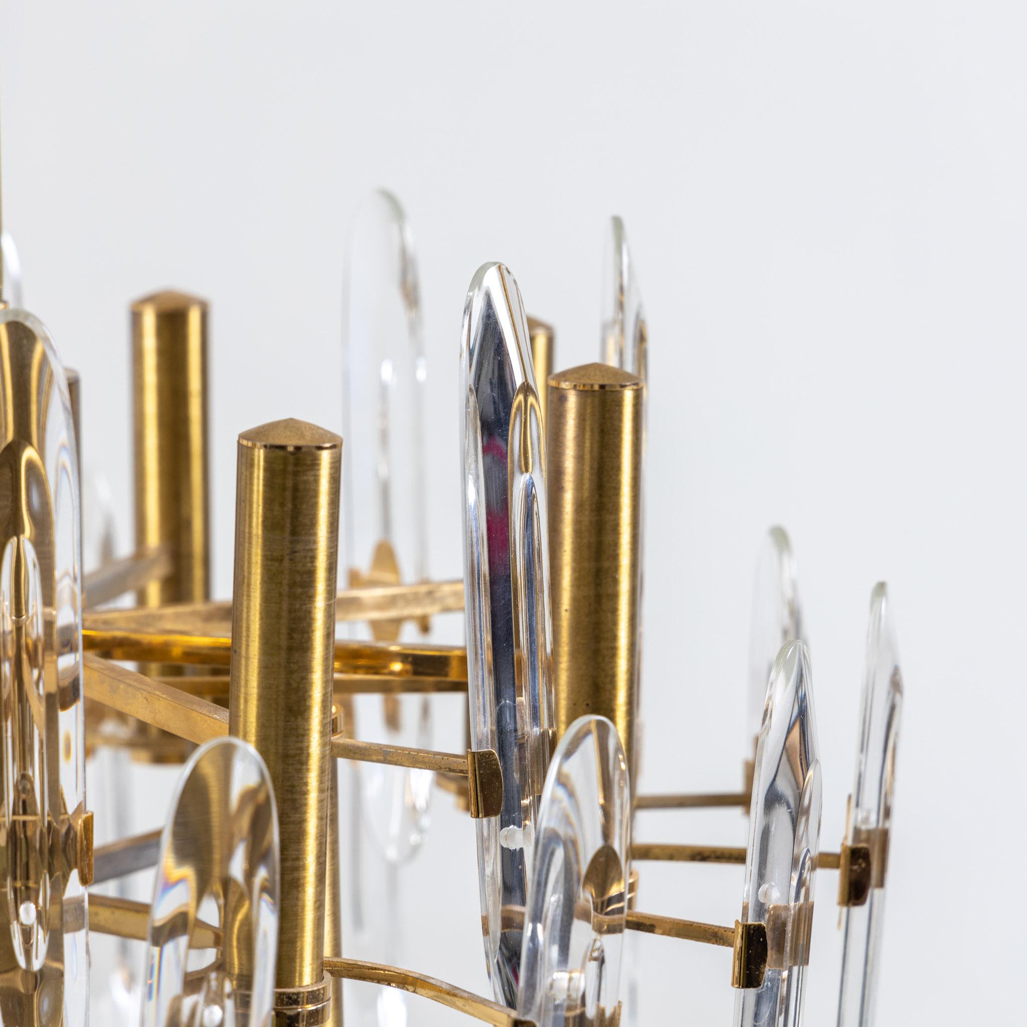Mid-Century Modern Gaetano Sciolari Brass and Glass Chandelier, Italy 1970s For Sale