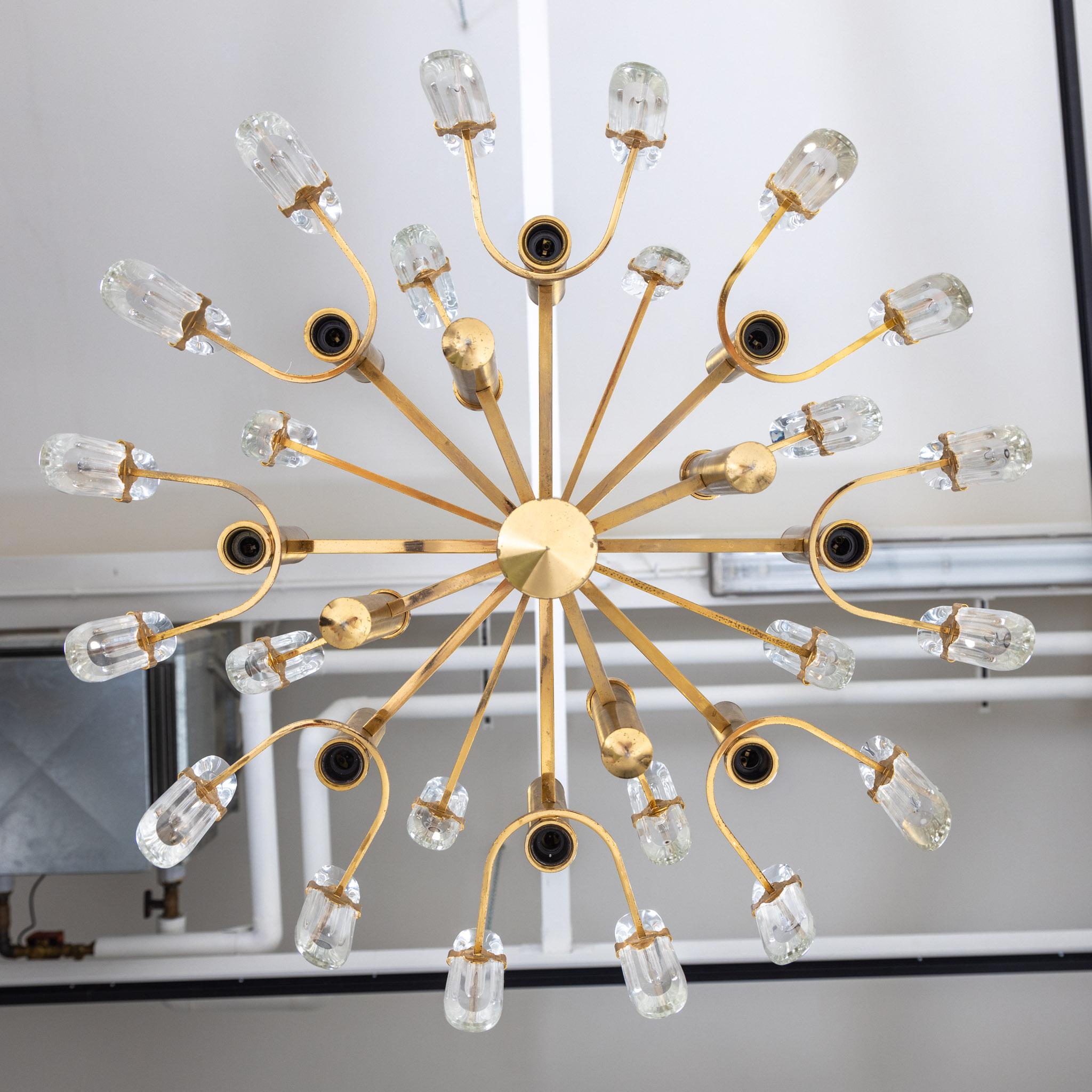 Late 20th Century Gaetano Sciolari Brass and Glass Chandelier, Italy 1970s For Sale
