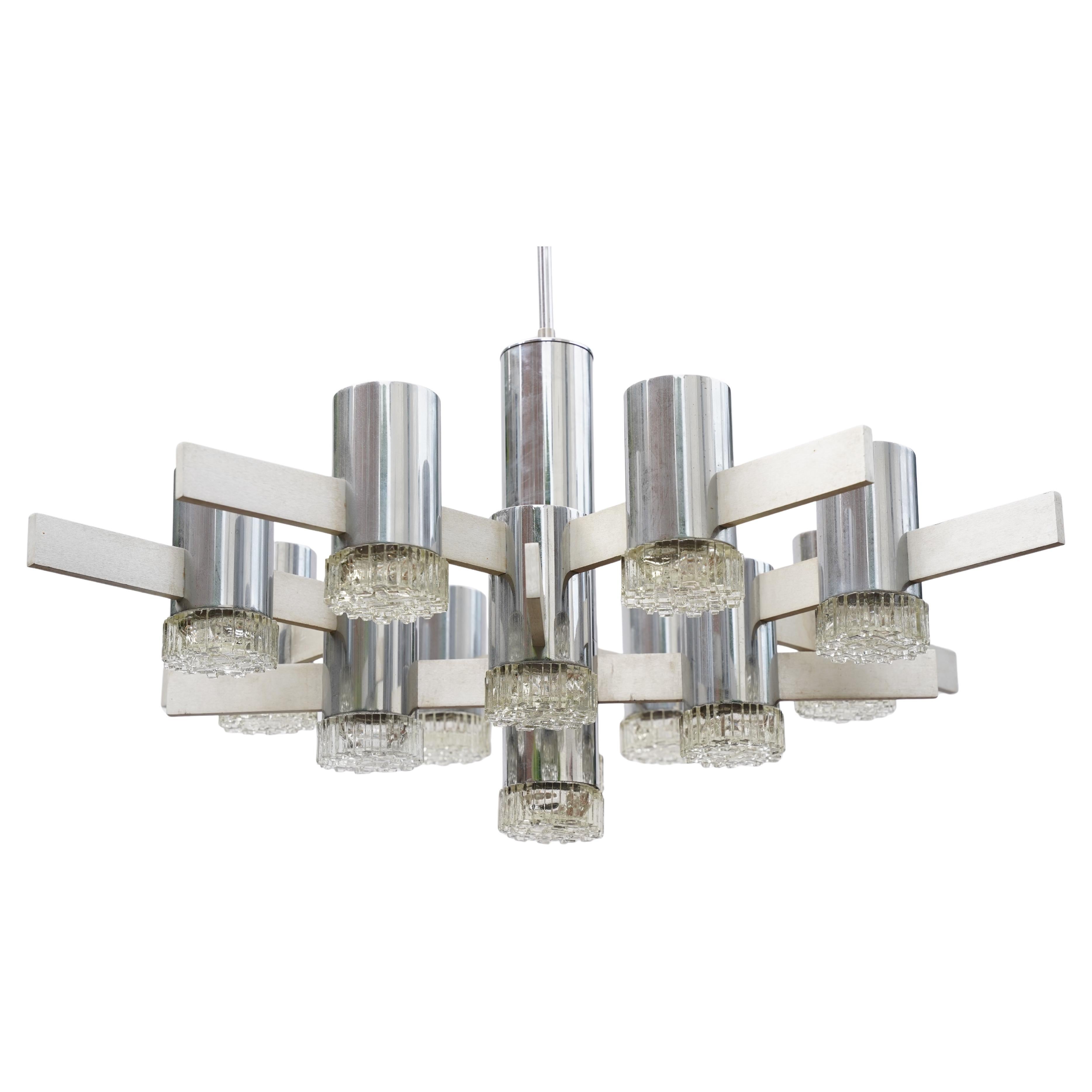 Lampadario brutalista in alluminio di Gaetano Sciolari con paralumi in vetro, 1960 Italia