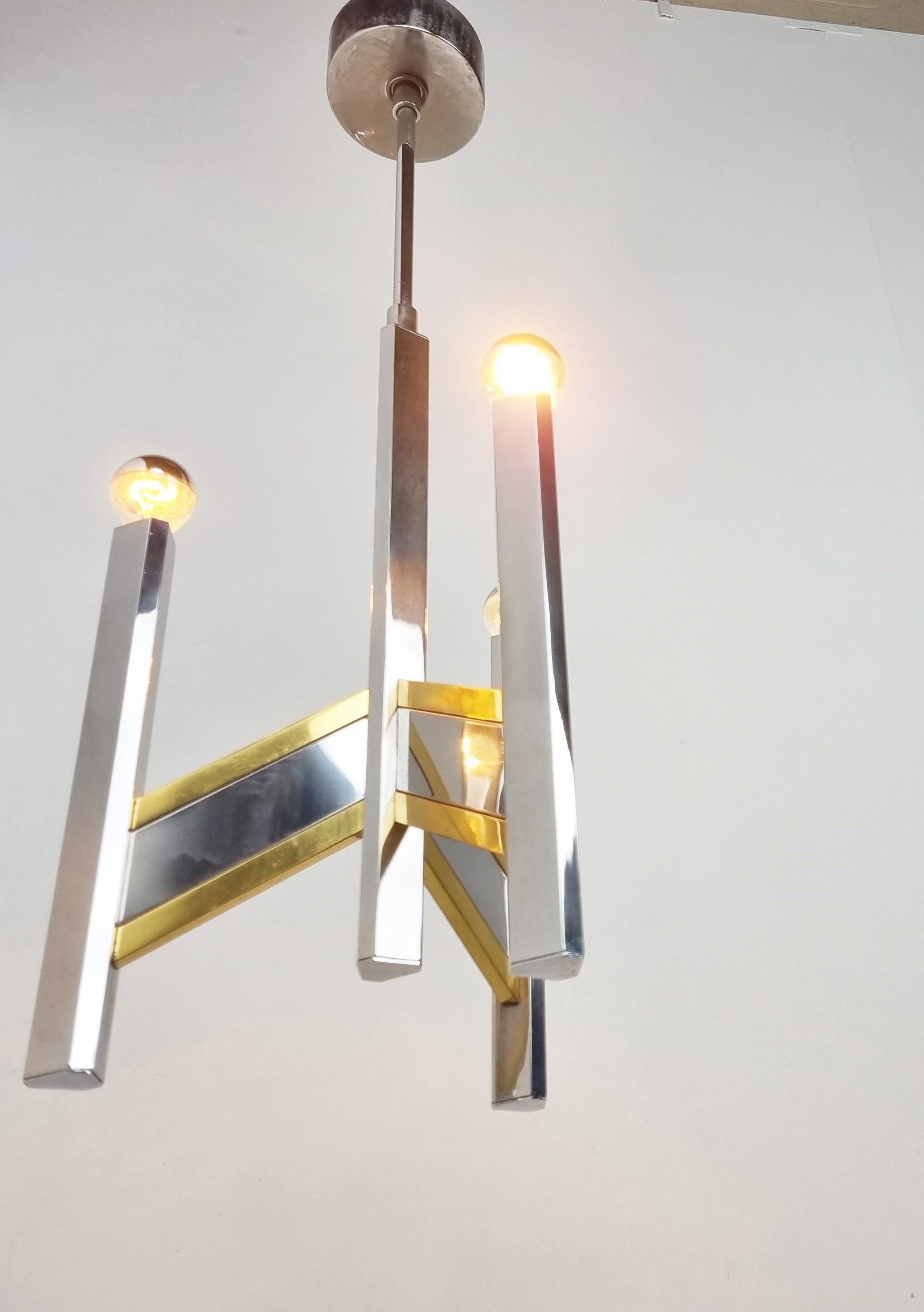 Gaetano Sciolari Chandelier, 1970s In Good Condition In Leuven, Vlaams Gewest