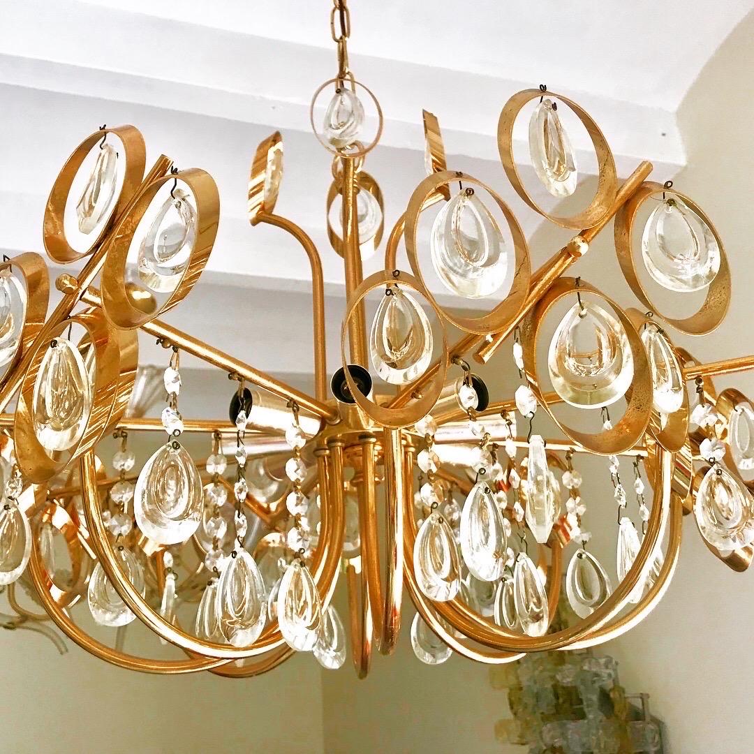 Brass Gaetano Sciolari chandelier gilt gold structure period 1970s For Sale