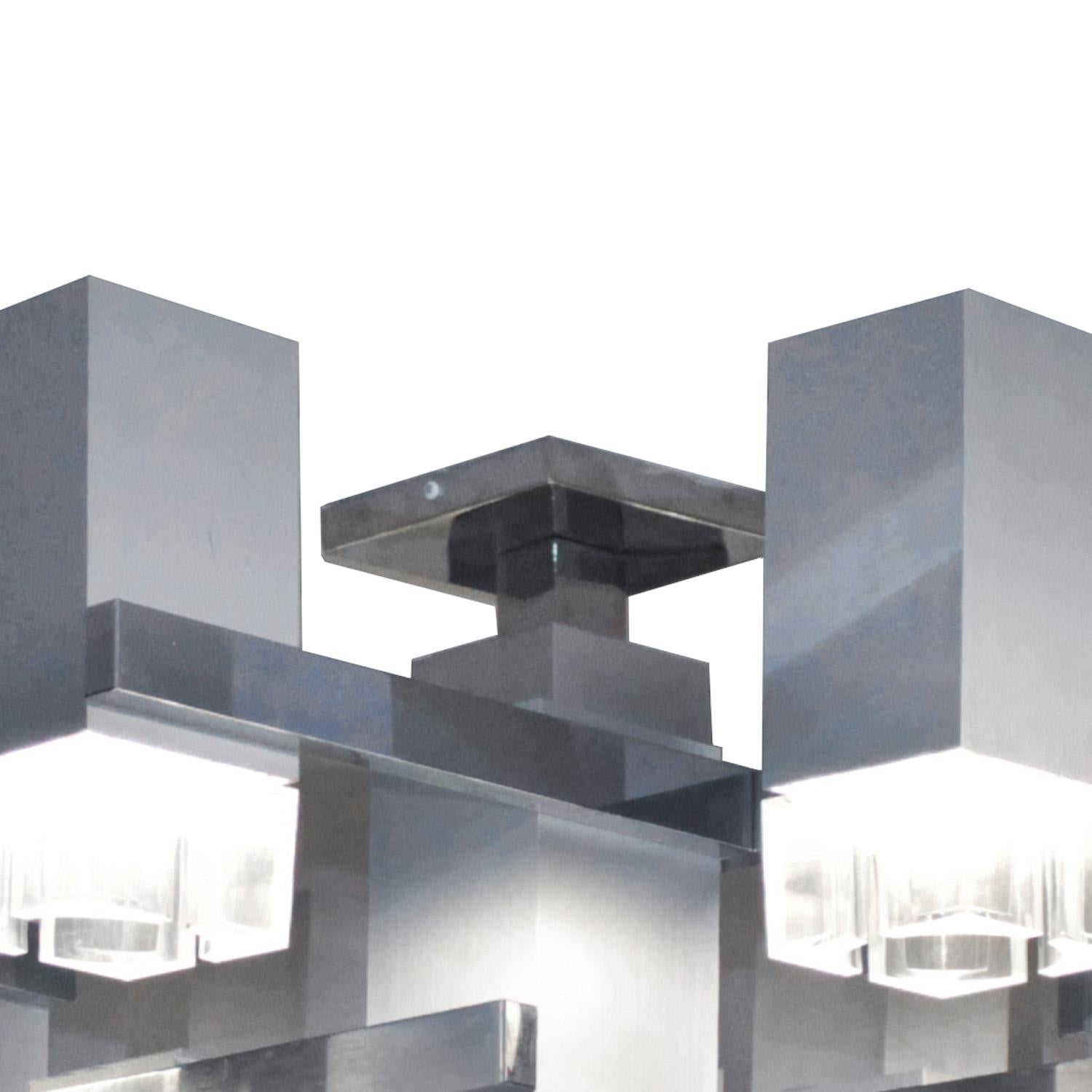 Italiano Gaetano Sciolari Lampadario cubista in alluminio anni '70 in vendita