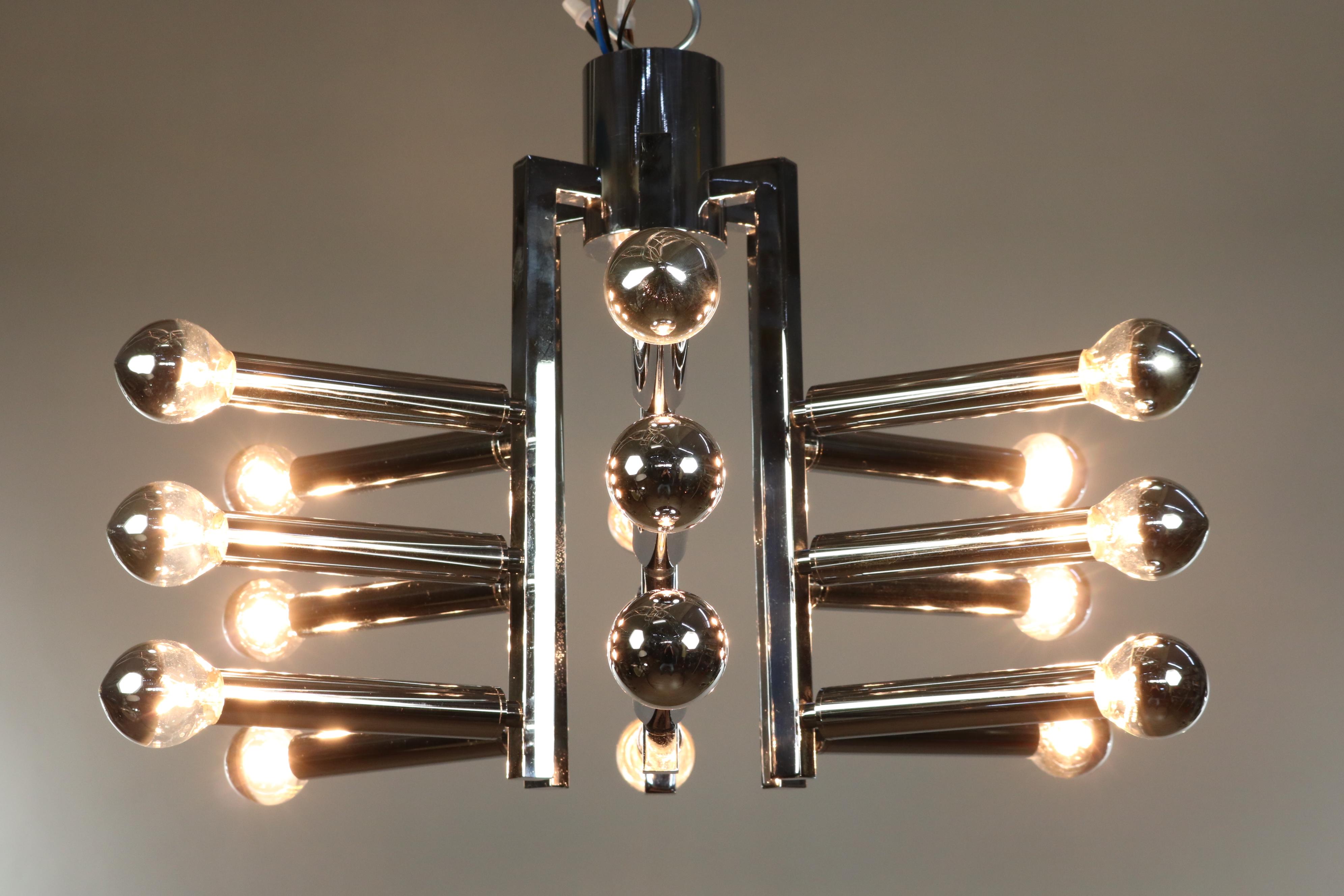 Gaetano Sciolari Flush Mount 18-Light Lamp Chromed Brass, Italy, 1970s In Good Condition For Sale In Nürnberg, DE