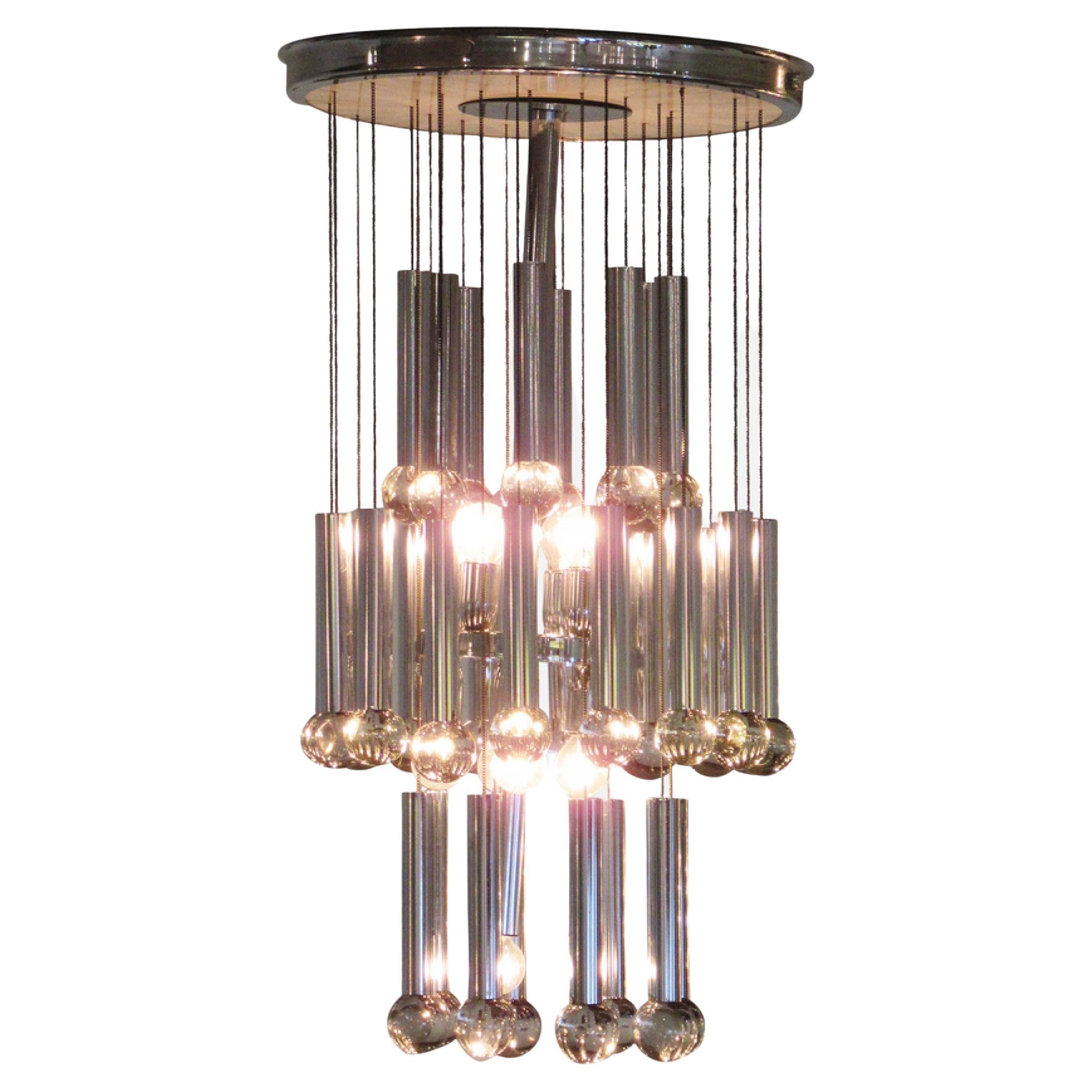 Lustre en chrome poli italien de style mi-siècle moderne de Gaetano Sciolari en vente