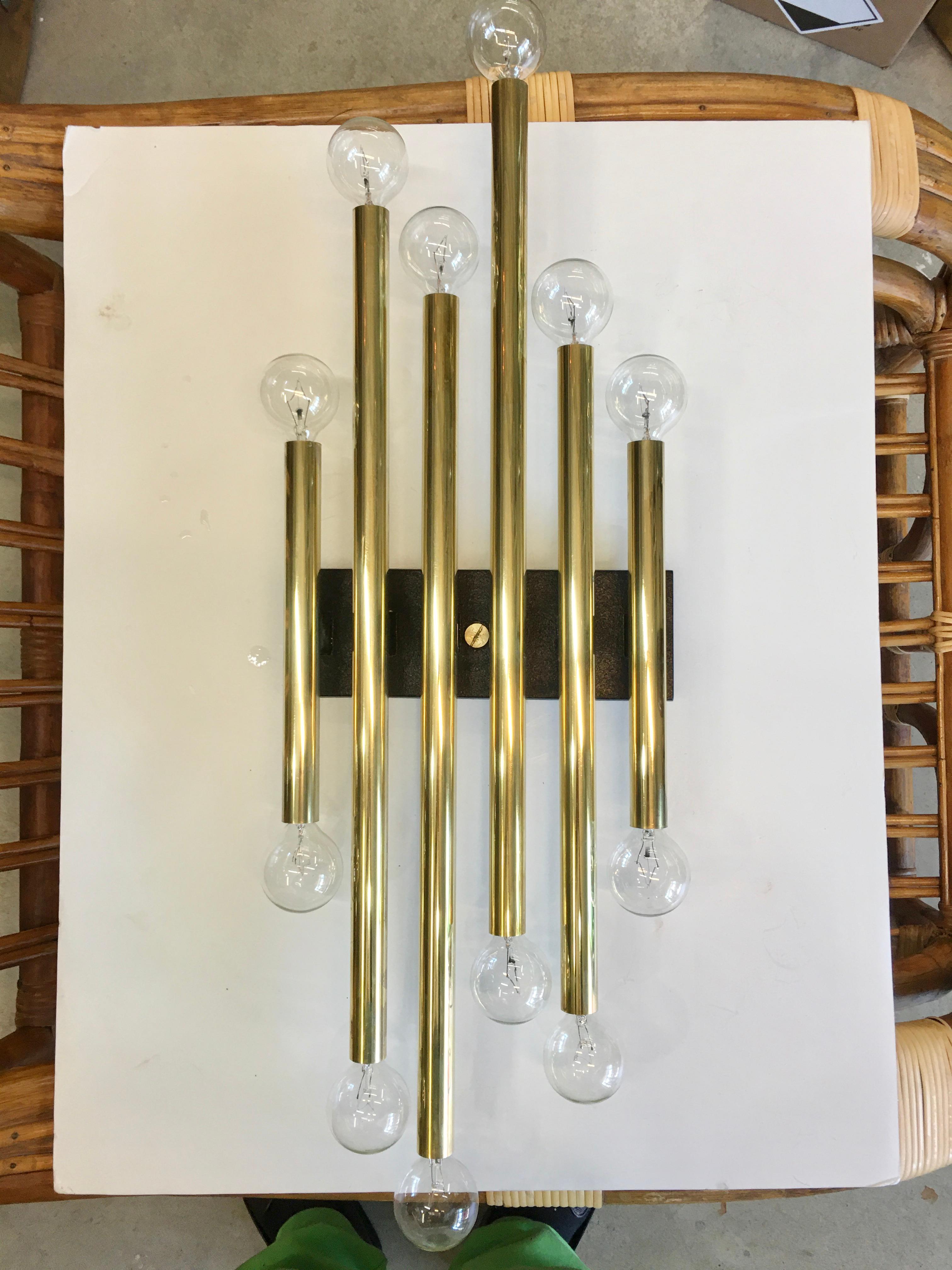 Gaetano Sciolari Multi Tubular Brass Wall Light in vendita 2