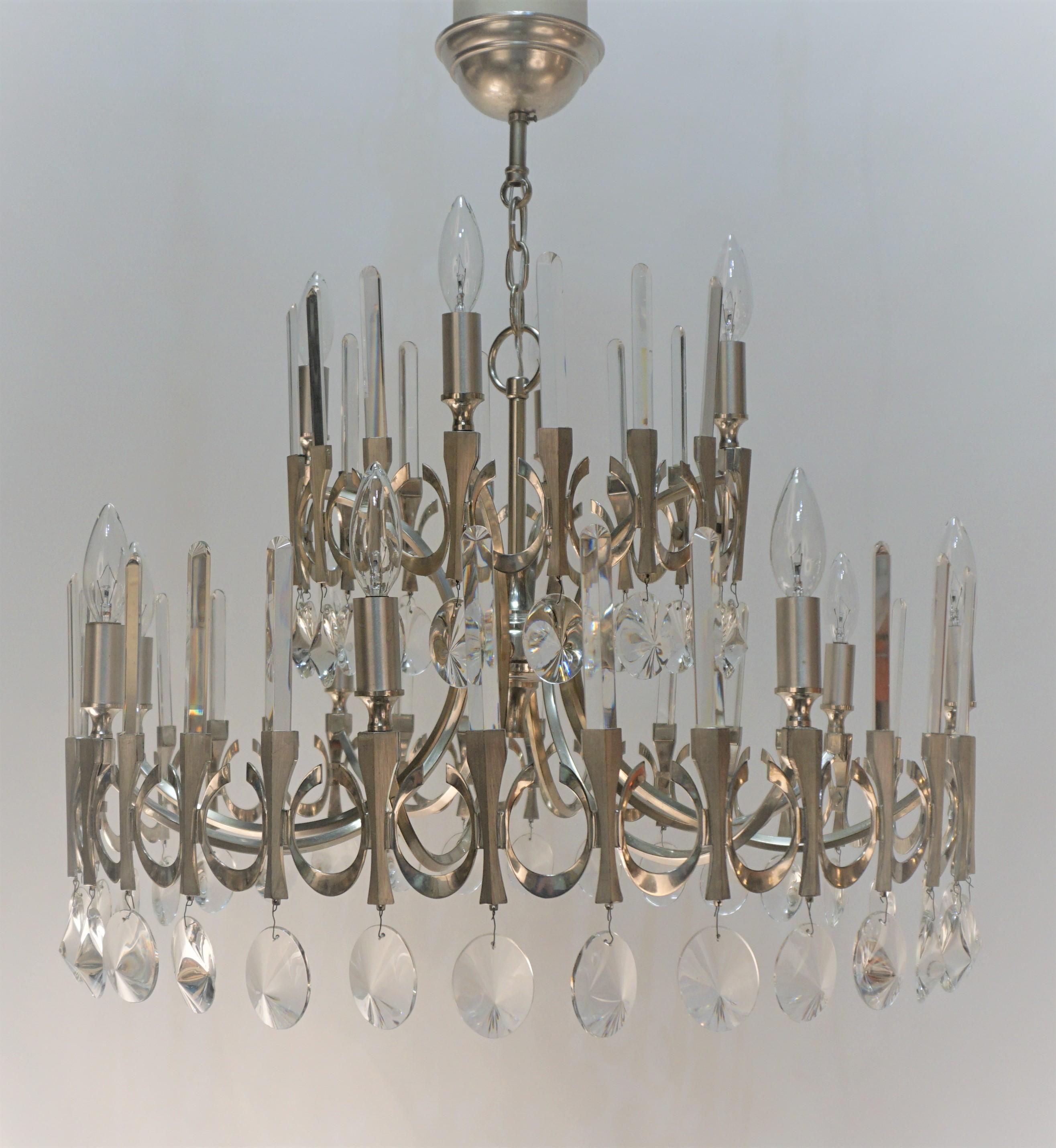 Gaetano Sciolari  Neoclassical Chandelier, Silver on Bronze & Crystal, 1970 4