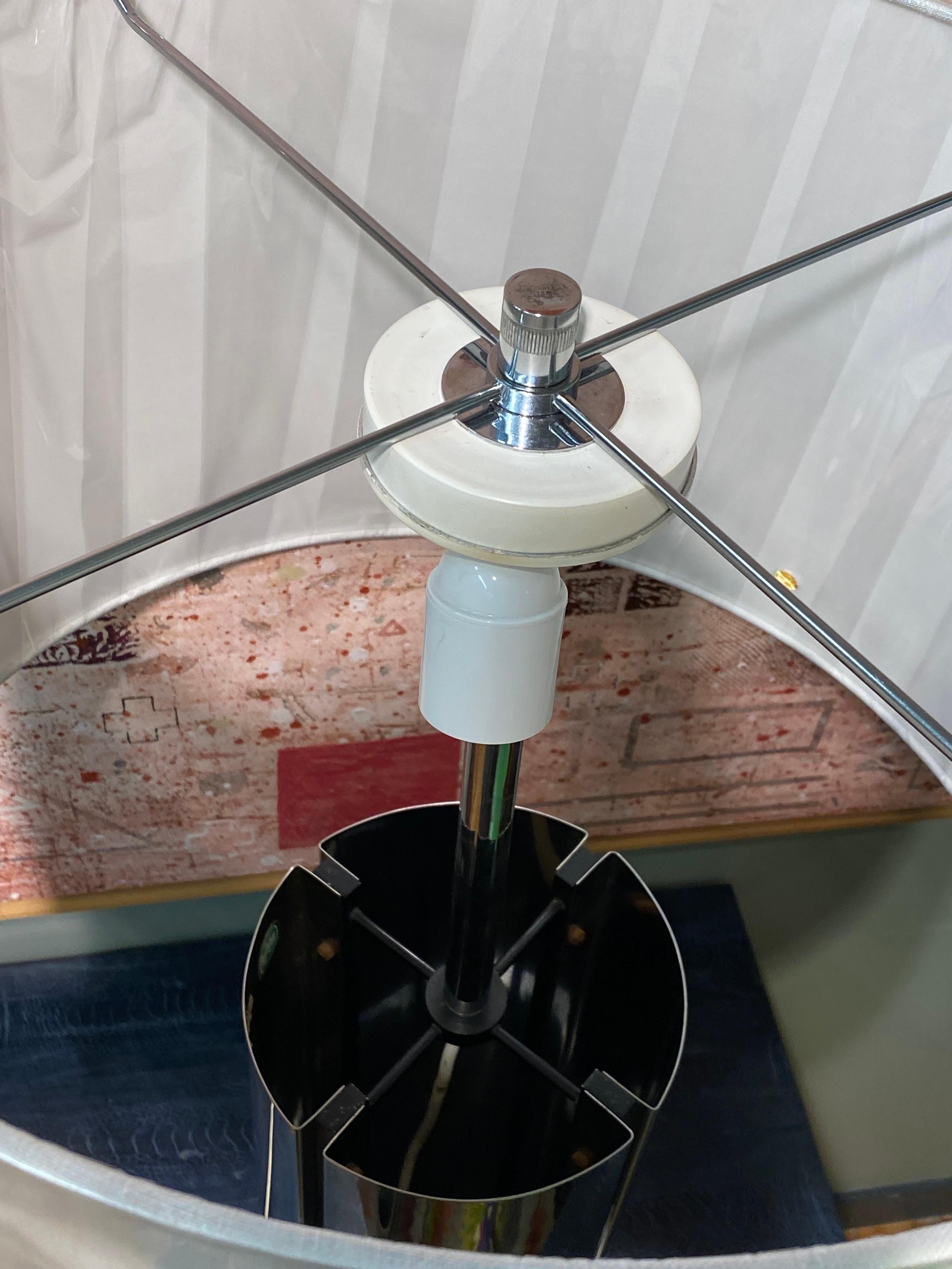 Gaetano Sciolari of italy Oversize 1970s Modern Column Table Lamp For Sale 5