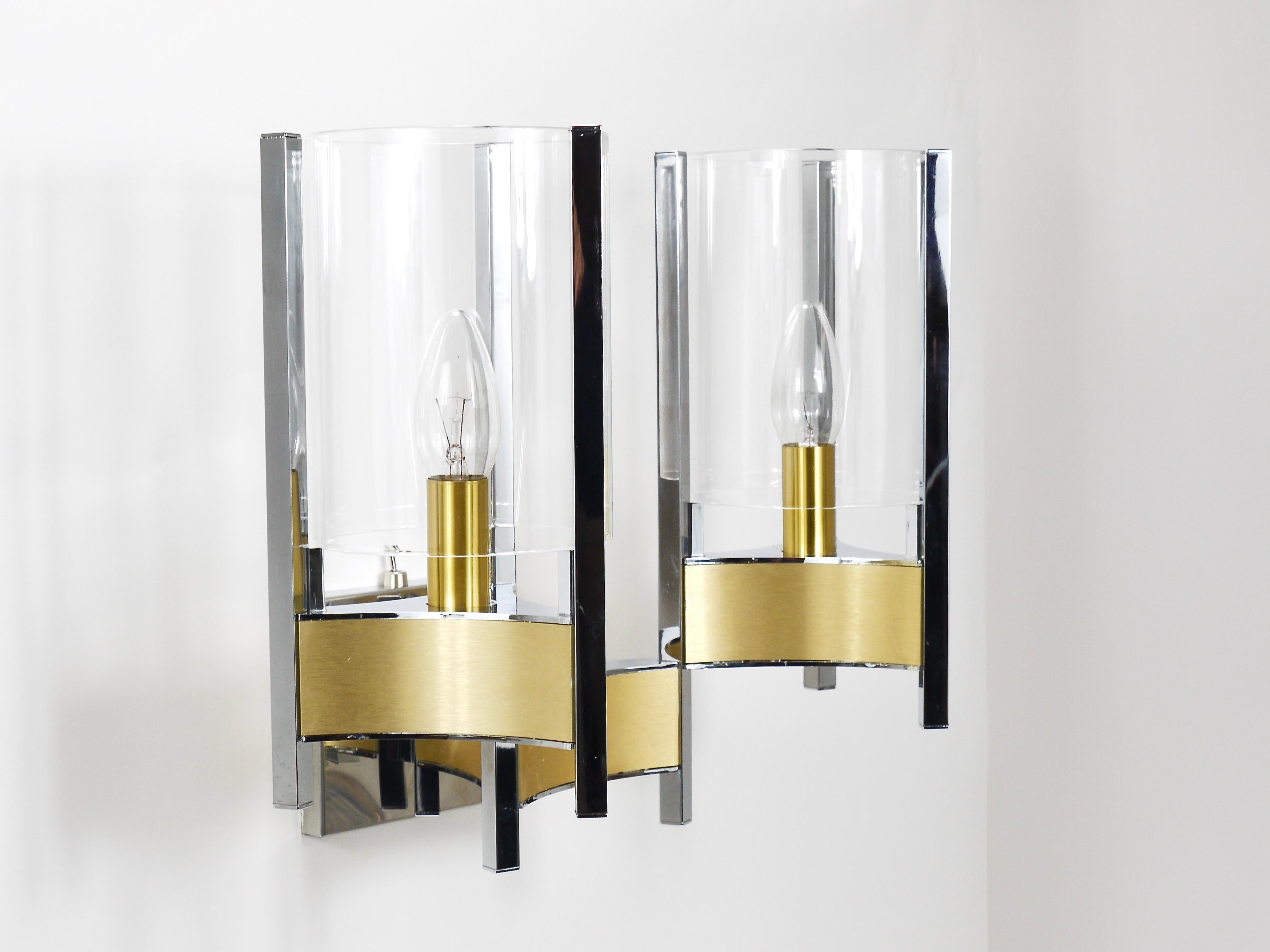 Gaetano Sciolari Pair Large Wall Lights / Sconces, Chrome, Brass, Glass, 1970s For Sale 10