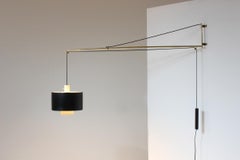 Gaetano Sciolari rare telescopic lamp mod 2061 with pulley system