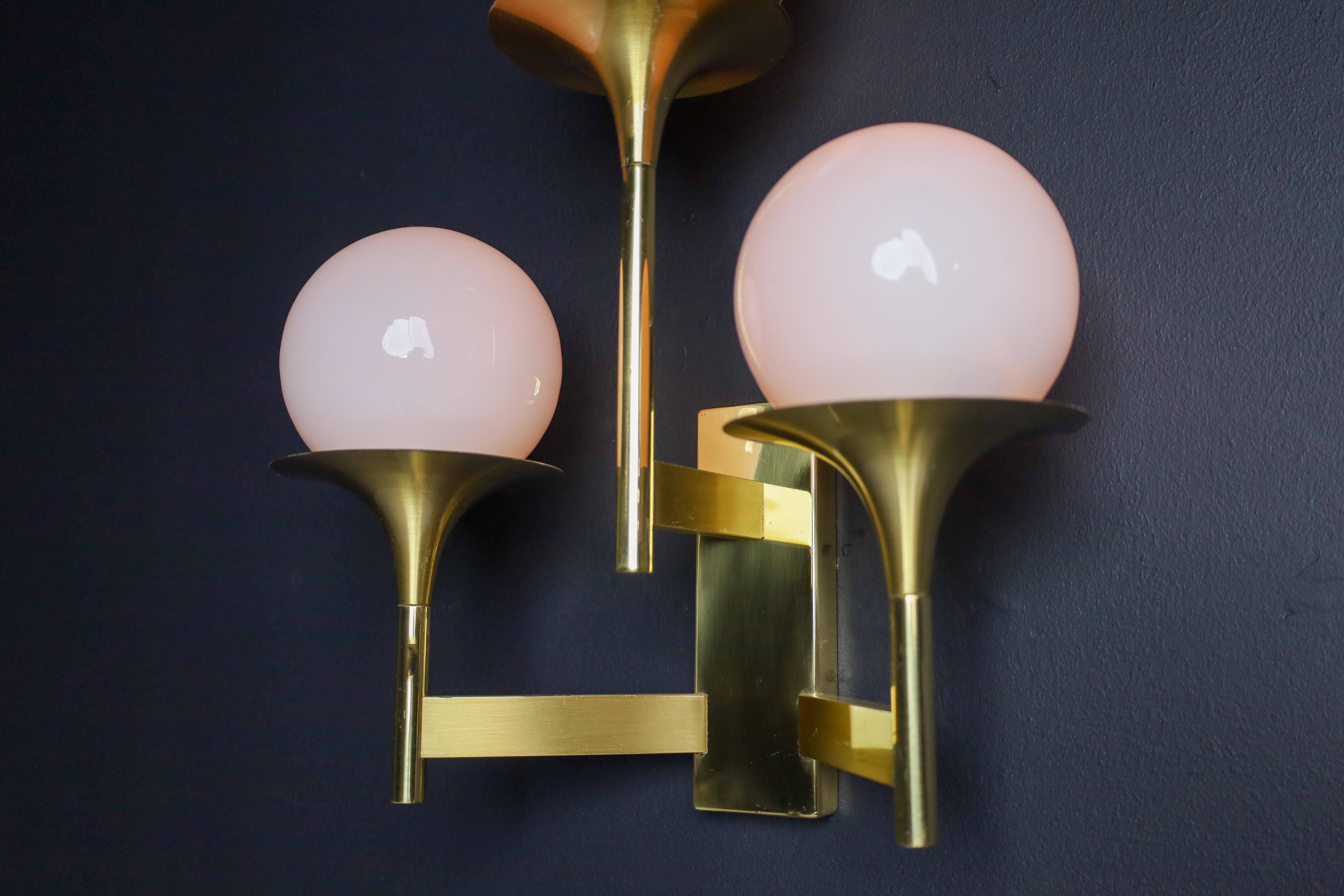 Italian Gaetano Sciolari Sculptural Brass Wall Sconces with Opaline Glass Shades, Italy  For Sale