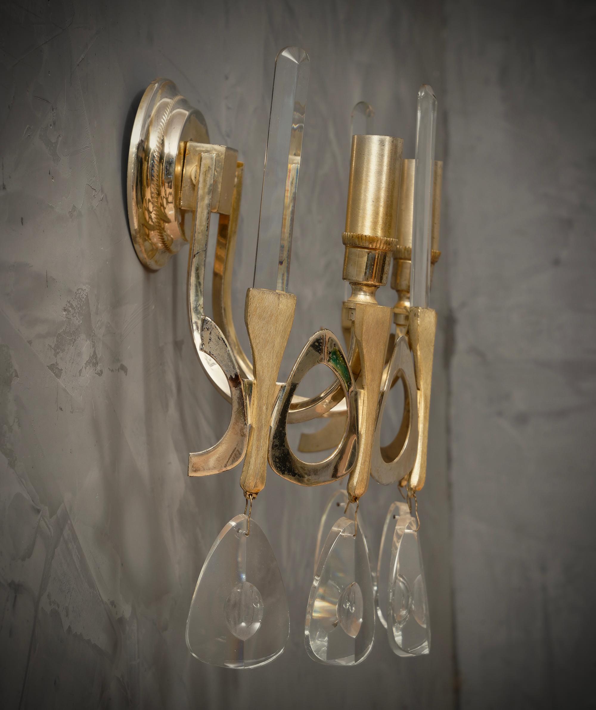 Gaetano Sciolari Semi Circular Gold and Glass Wall Light, 1960 For Sale 2